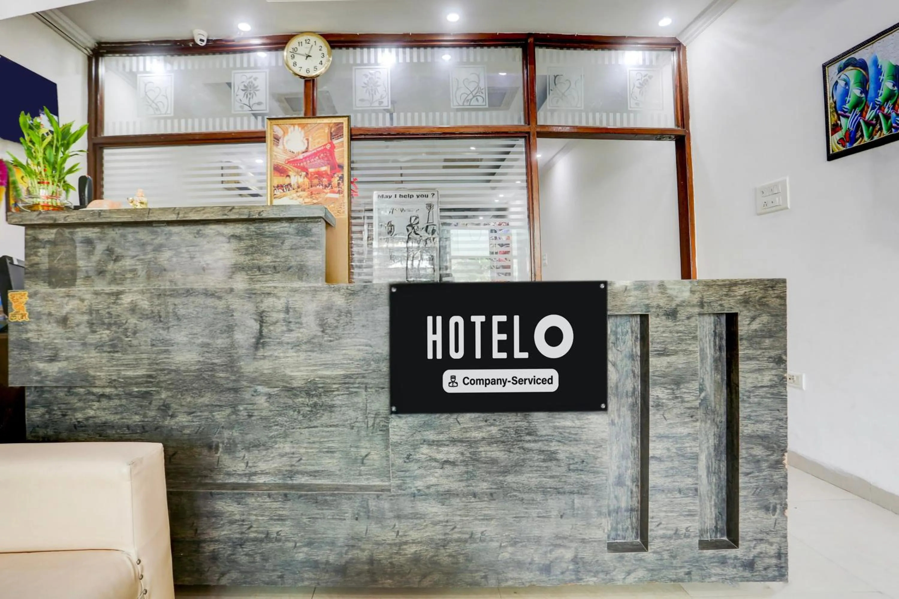 Lobby or reception in Super Hotel O Lohgarh Road Zirakpur Formerly JB Plaza