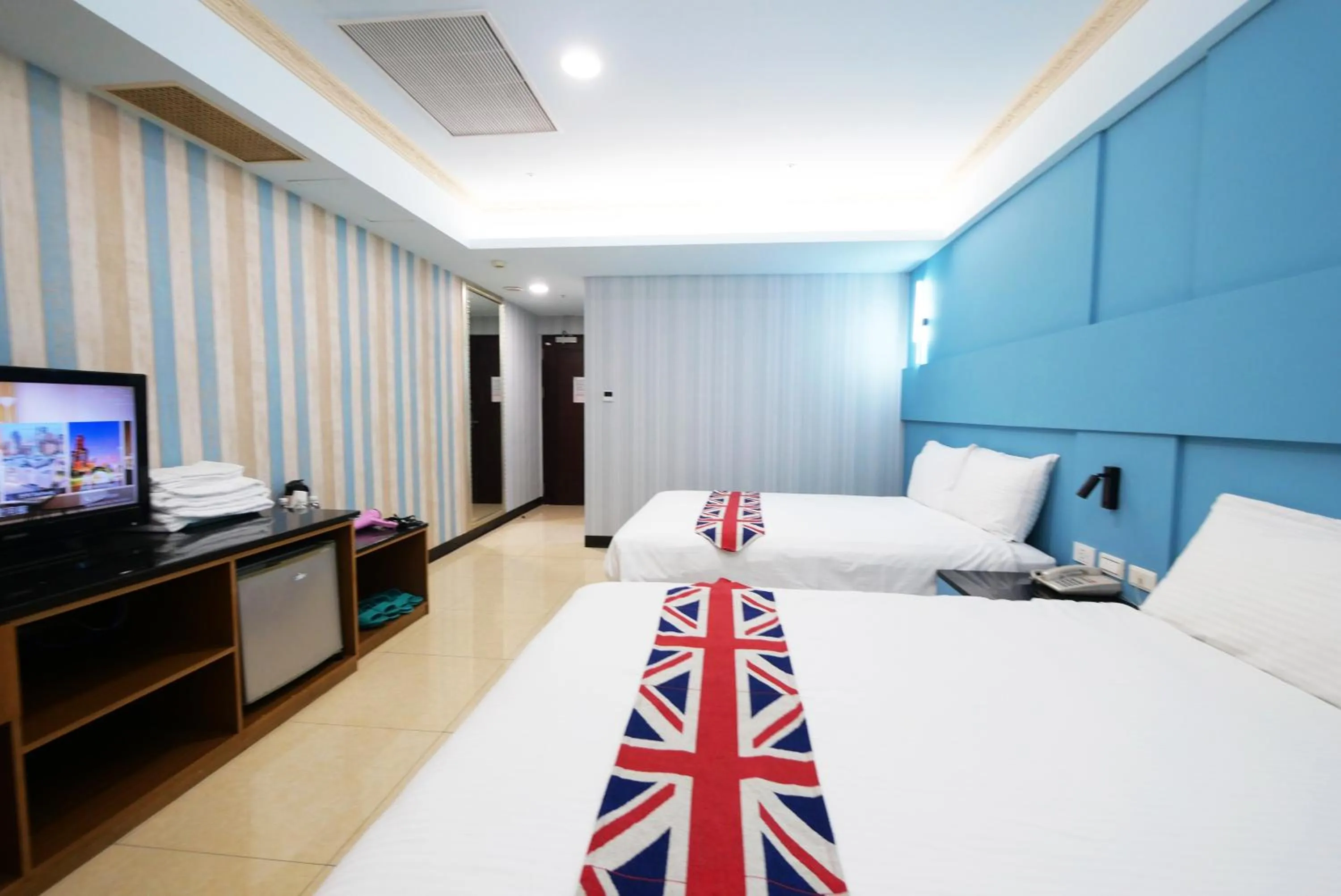 Bed in I Hi Loveriver Hotel