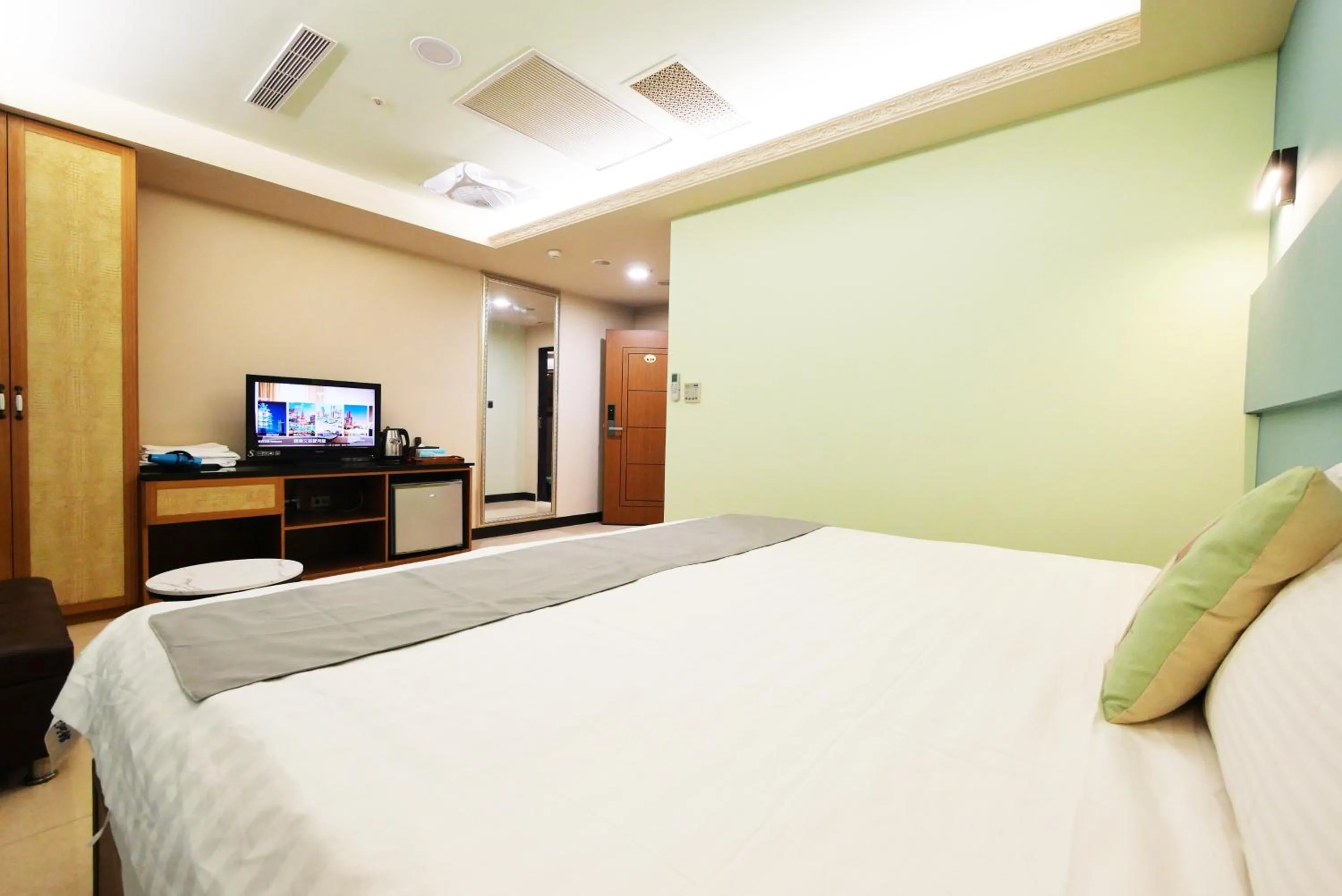 Bed in I Hi Loveriver Hotel