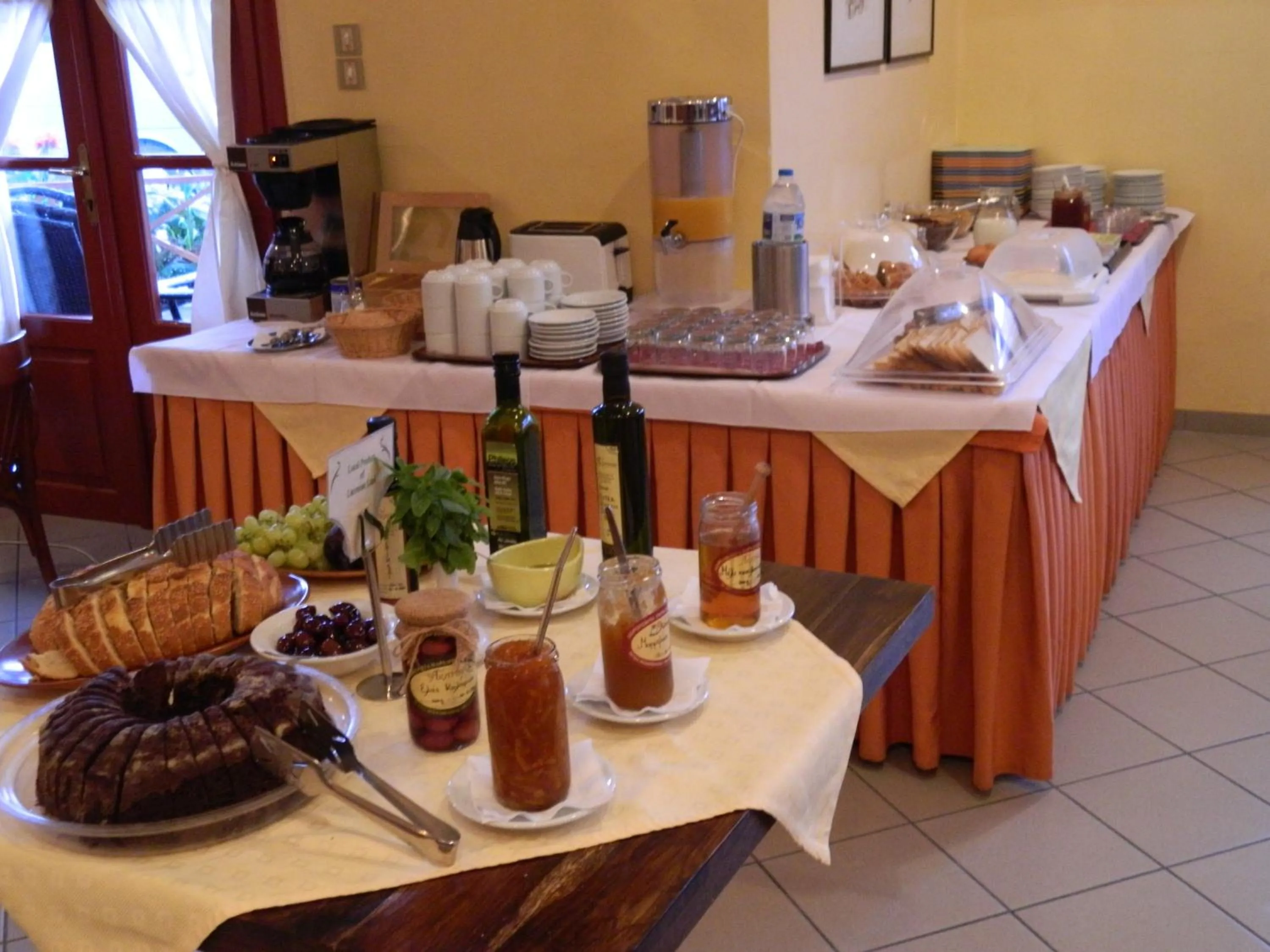 Restaurant/places to eat in The Flower Of Monemvasia Hotel