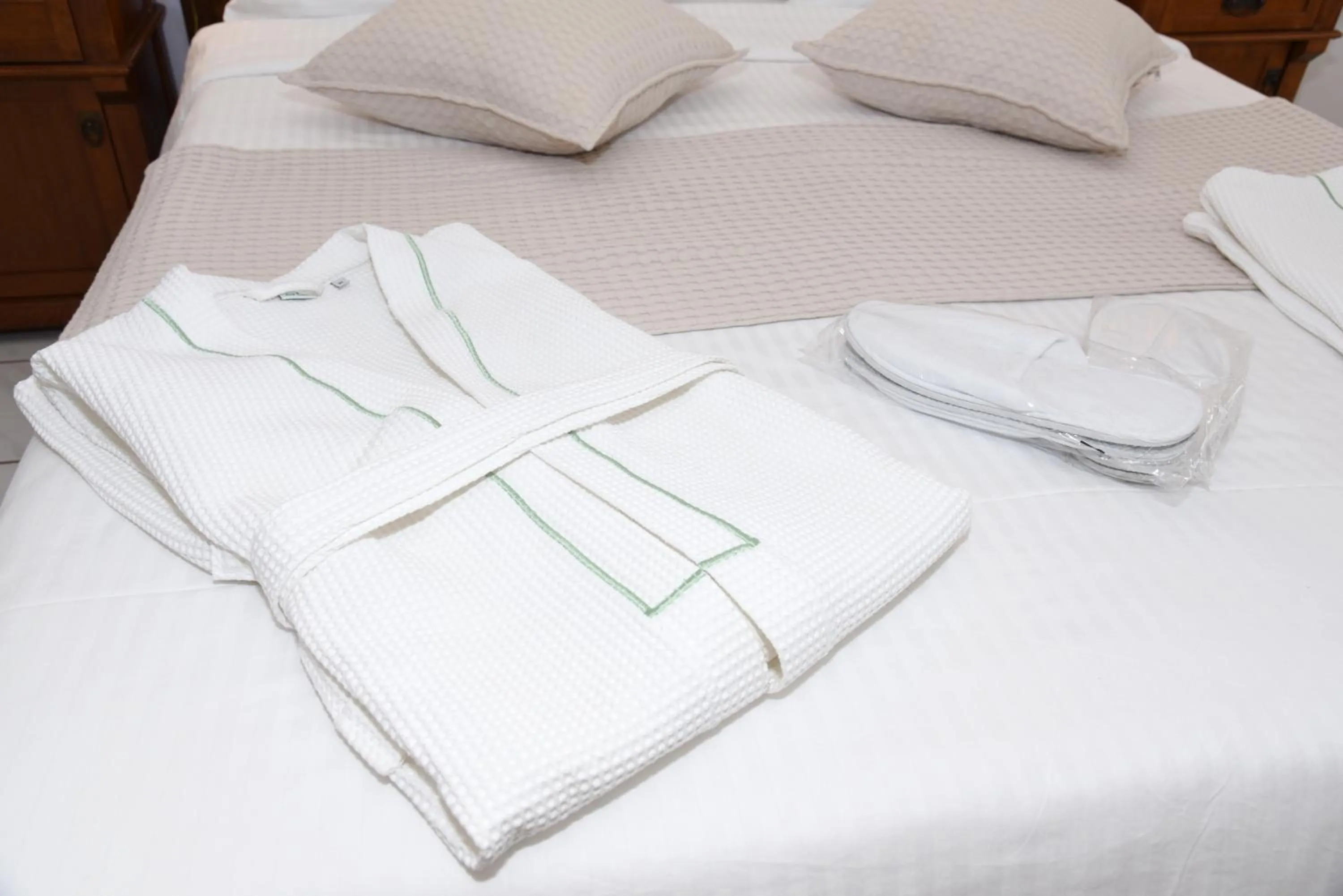 Bedroom, Bed in The Flower Of Monemvasia Hotel