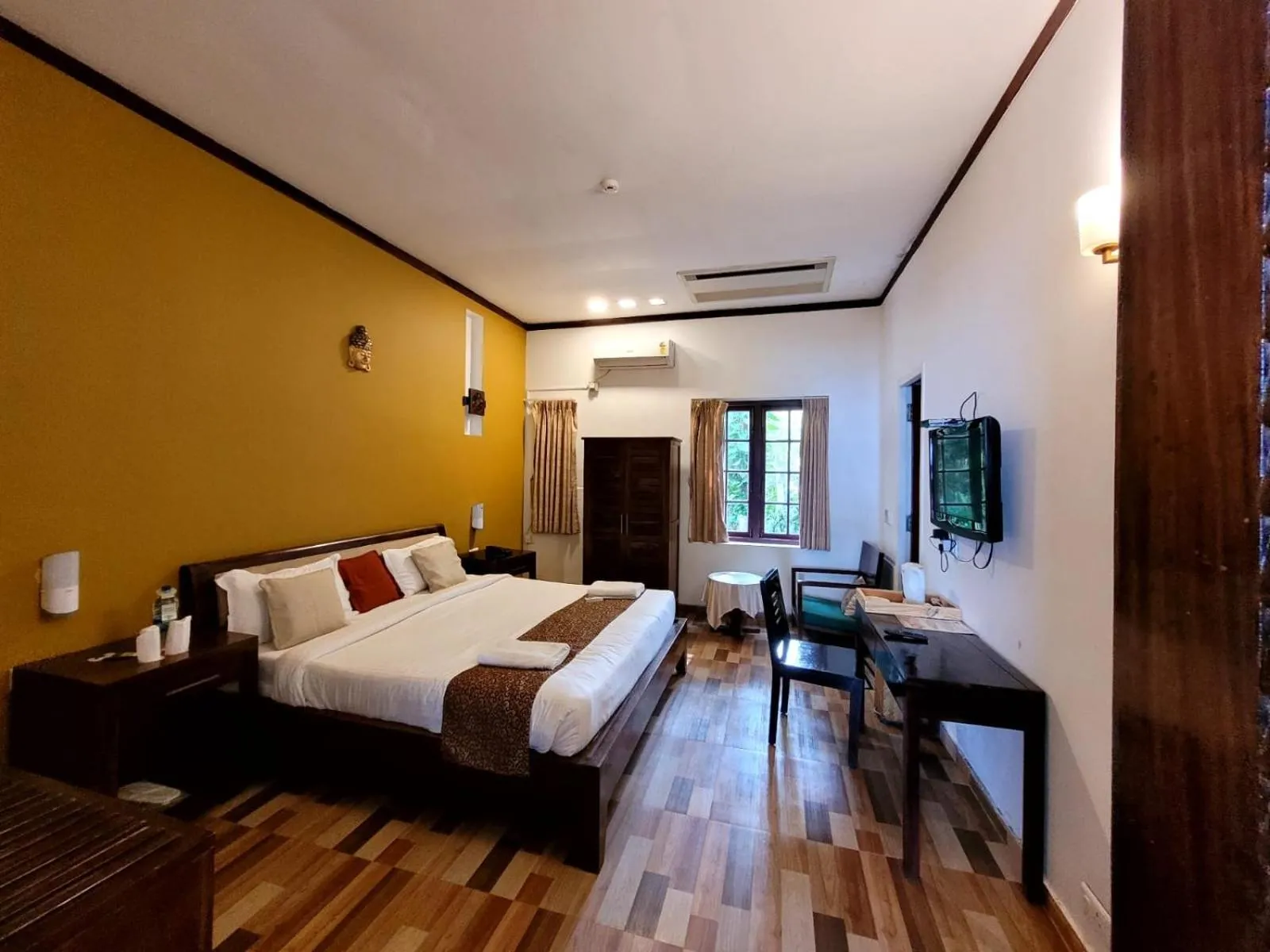 Bed in Old Lighthouse Bristow Hotel , Fort Kochi