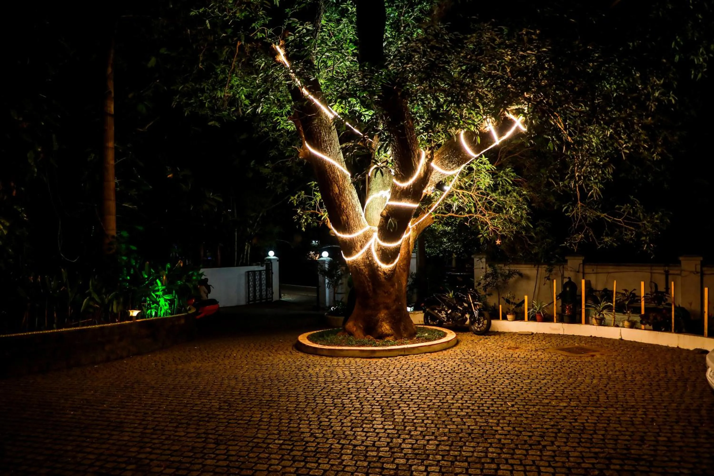 Old Lighthouse Bristow Hotel , Fort Kochi