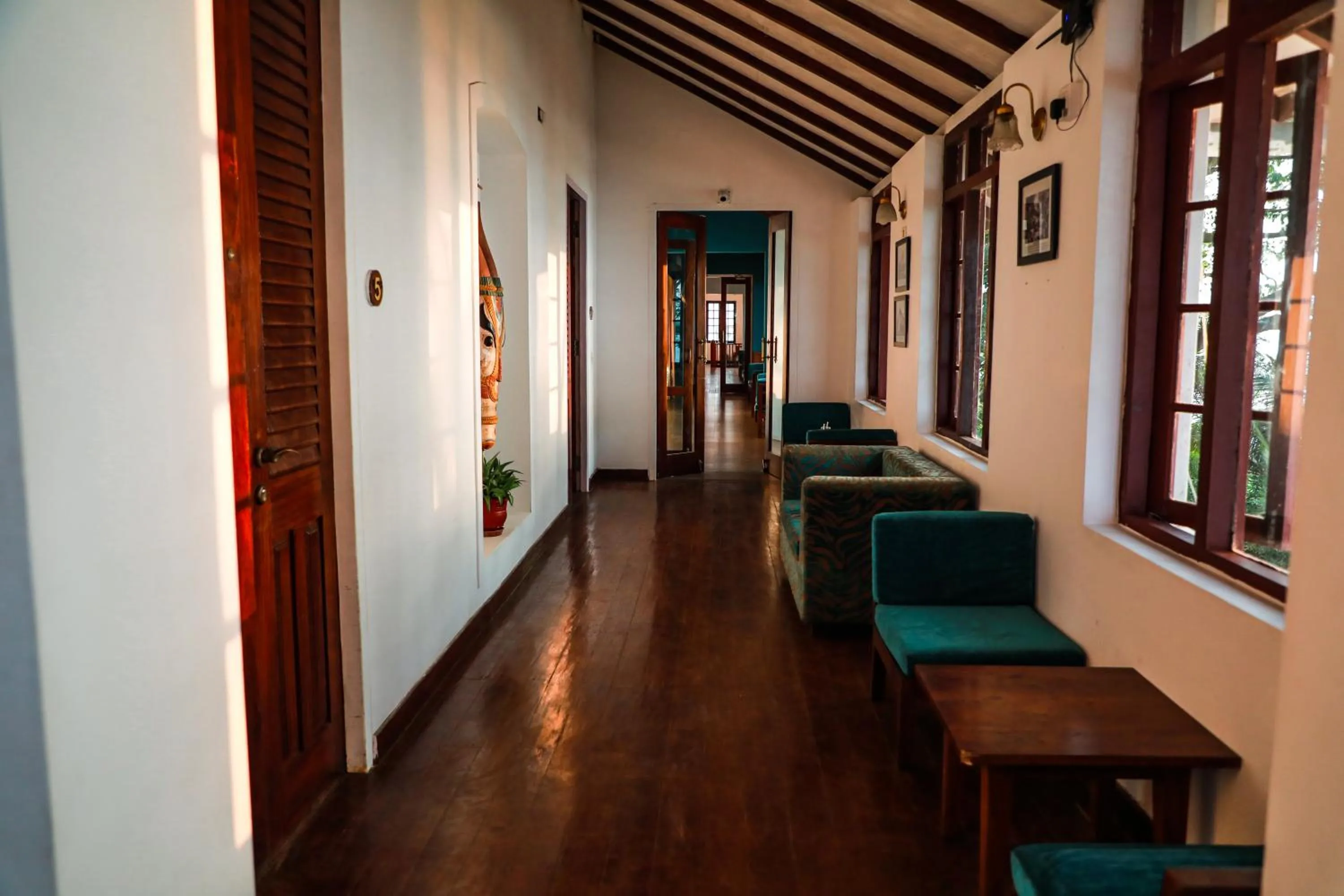 Old Lighthouse Bristow Hotel , Fort Kochi