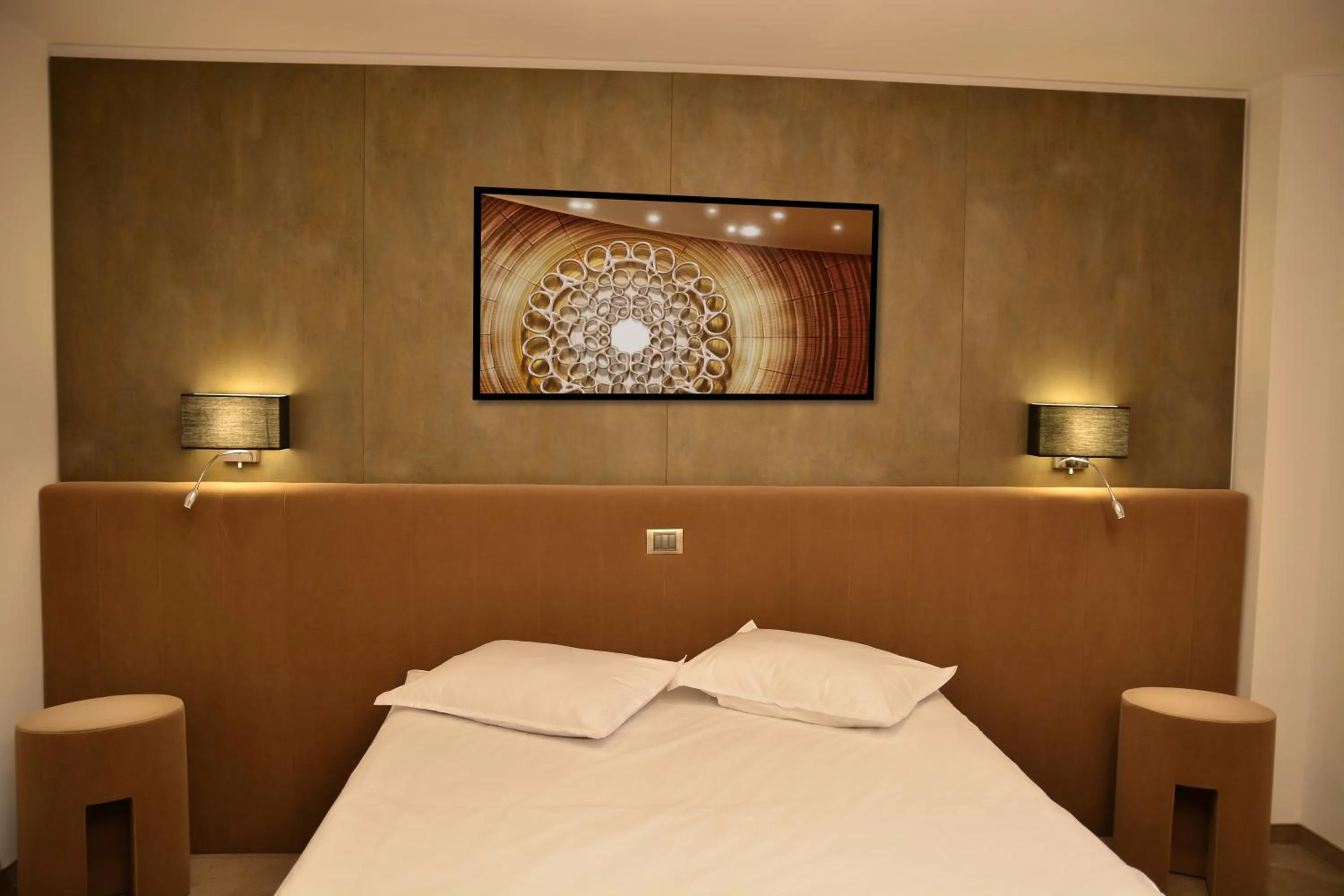 Bed in Hotel Lux Divina