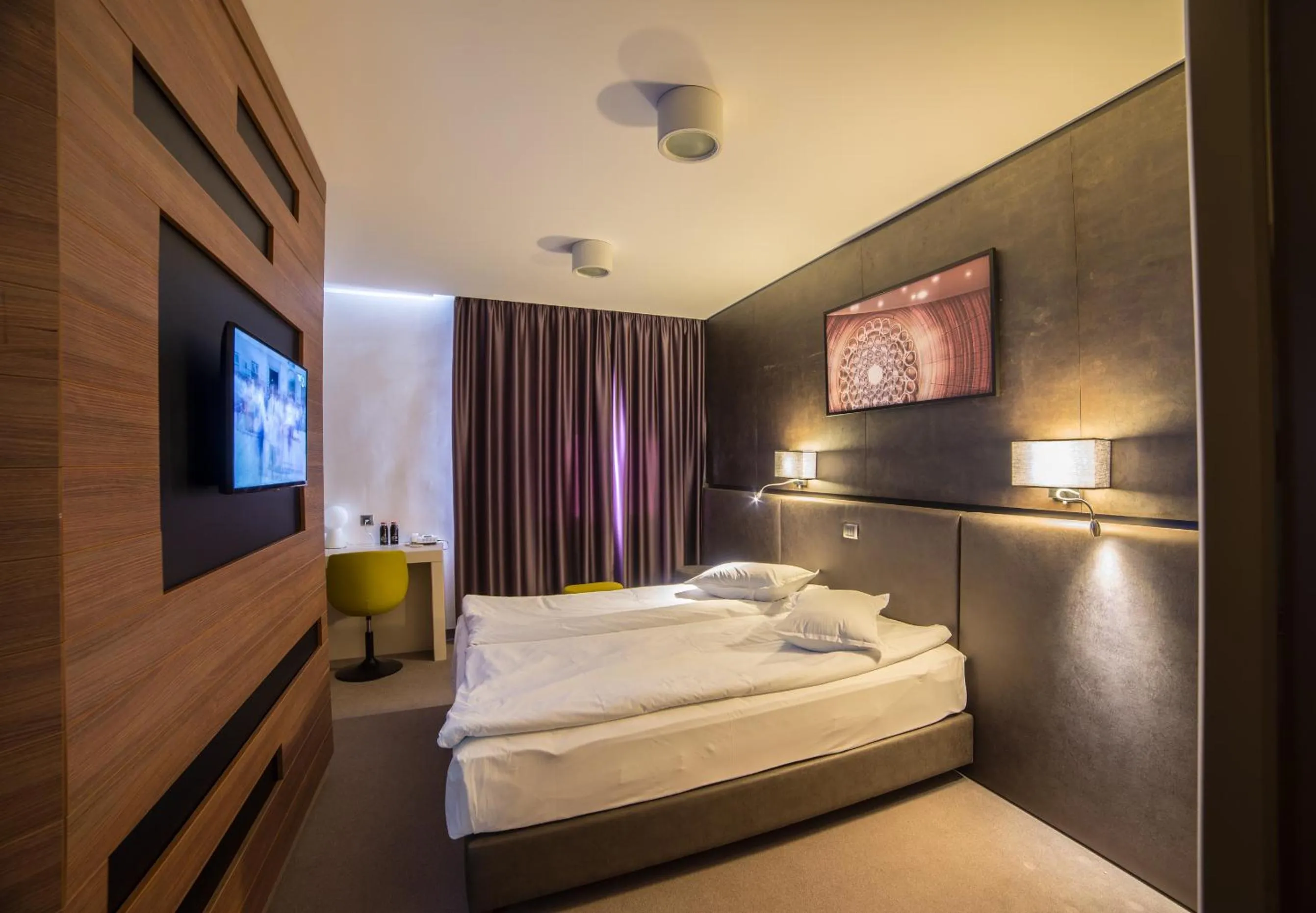 Photo of the whole room, Bed in Hotel Lux Divina