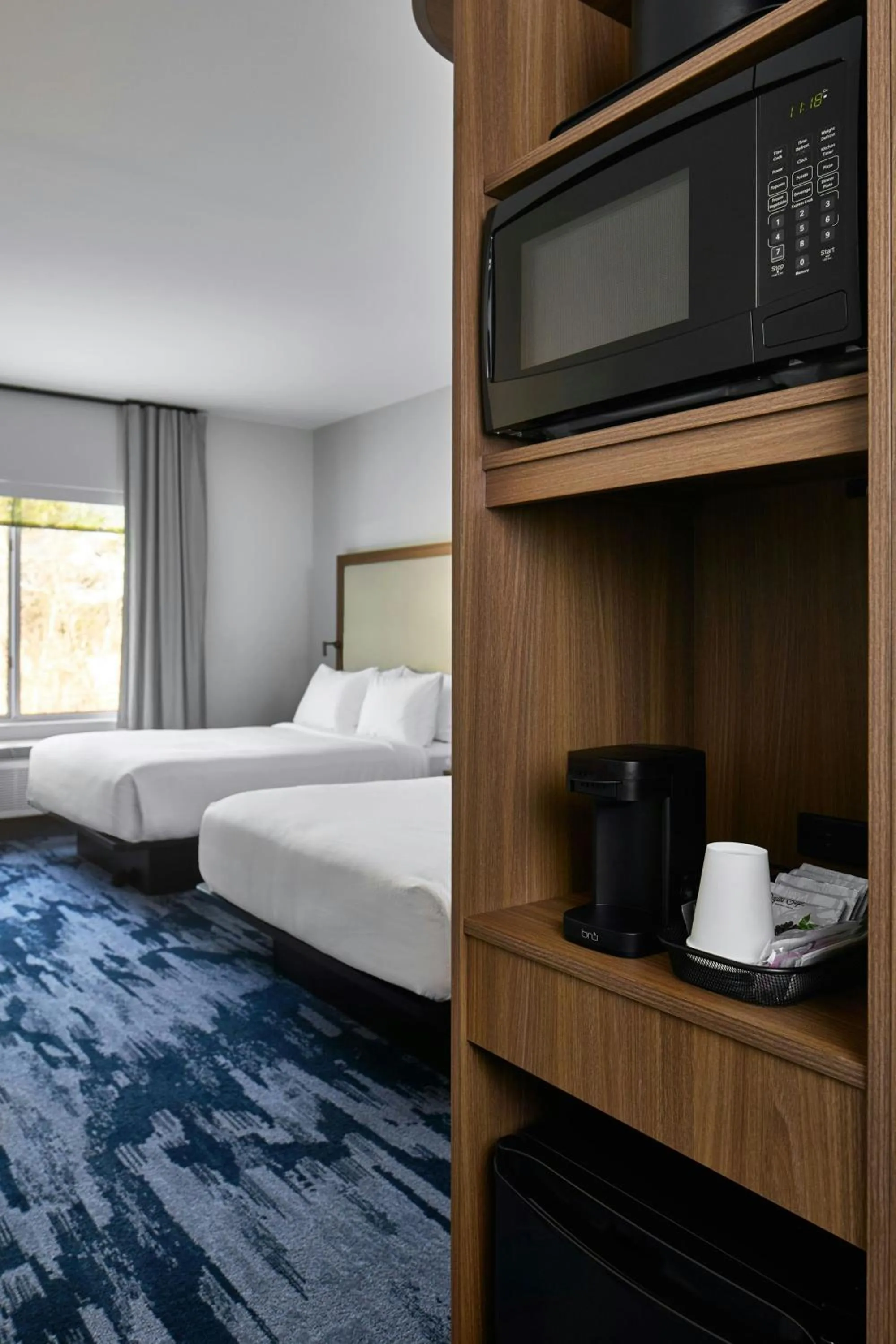 Photo of the whole room, Bed in Fairfield by Marriott Inn & Suites Cornelia