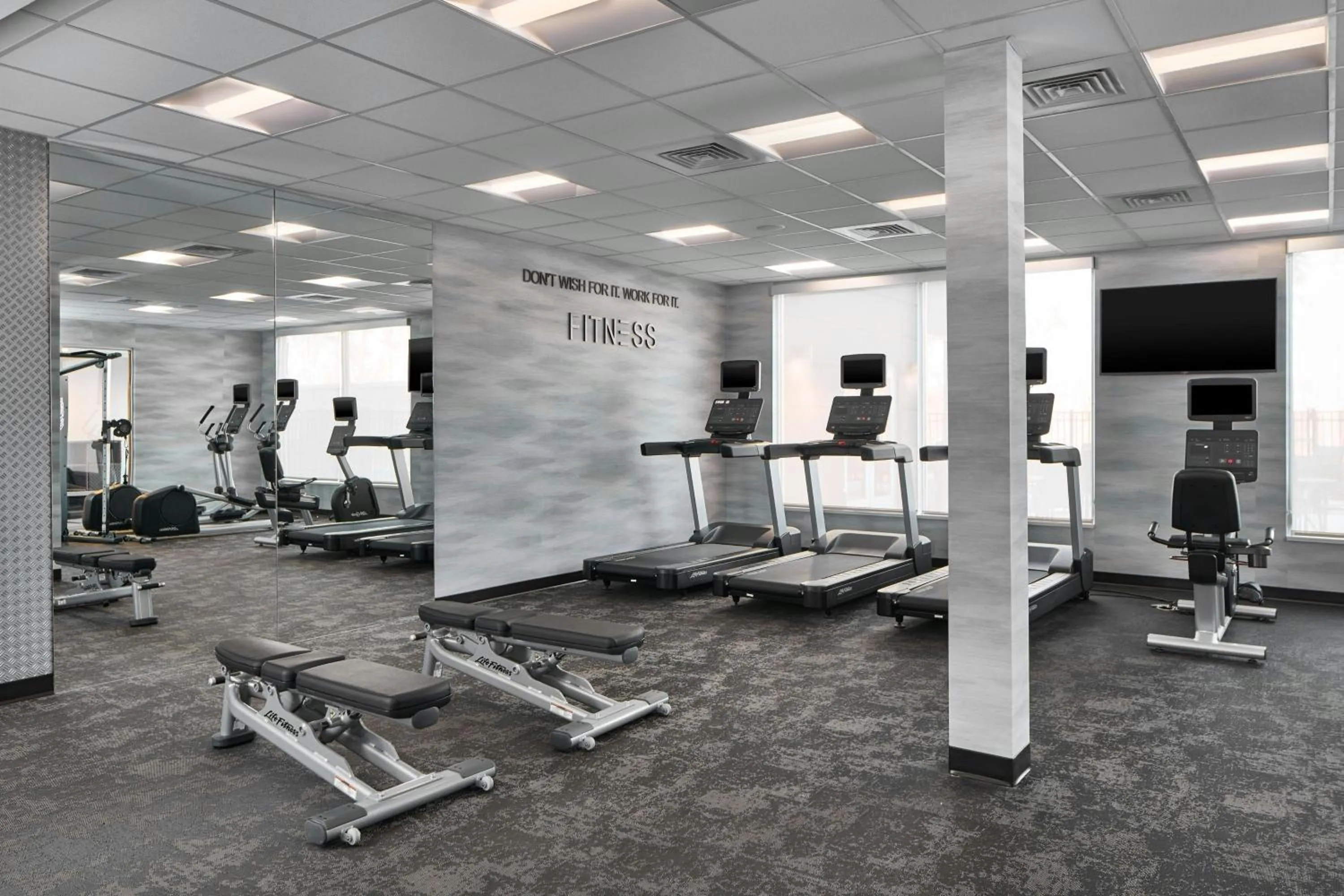 Fitness centre/facilities in Fairfield by Marriott Inn & Suites Cornelia