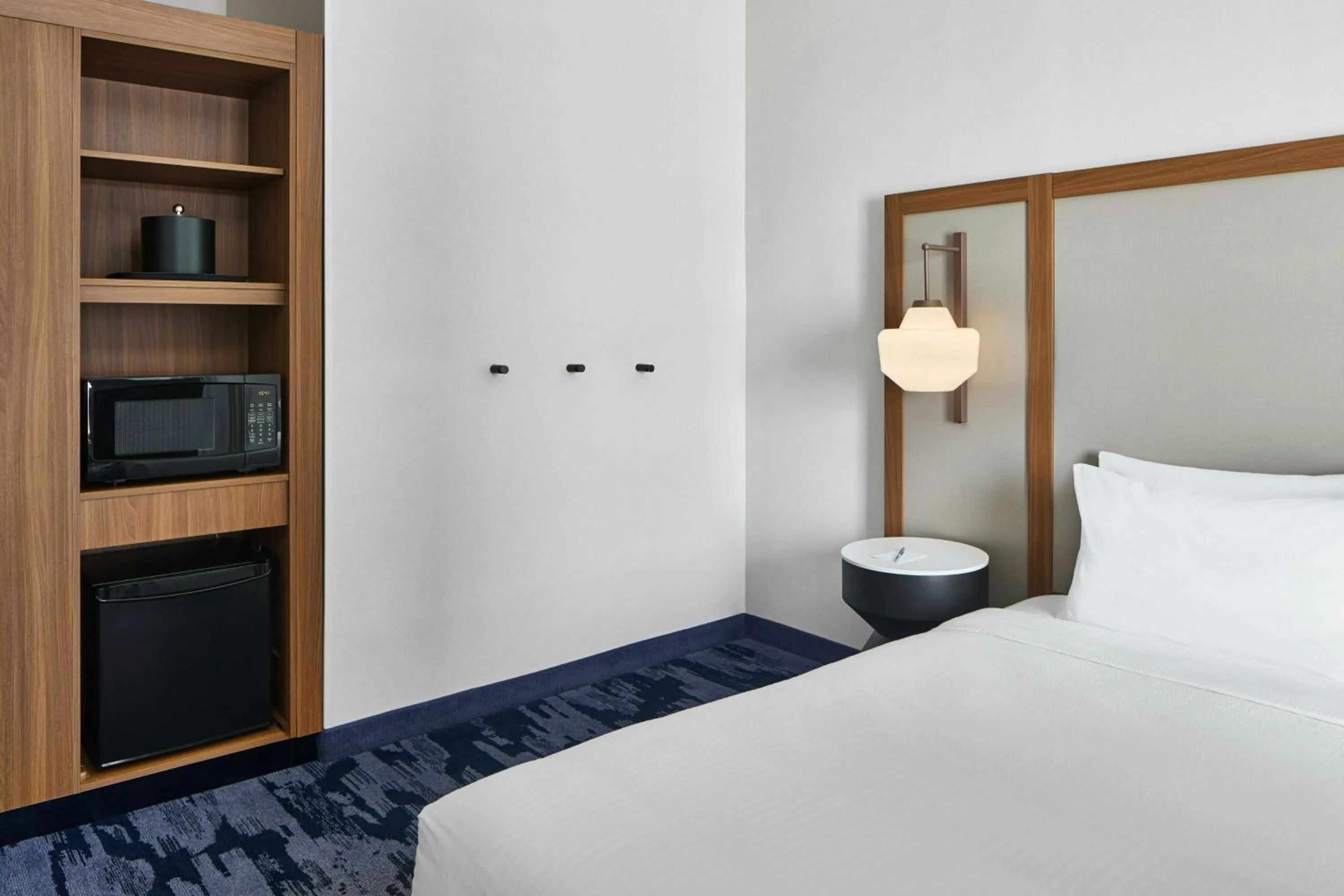 Photo of the whole room, Bed in Fairfield by Marriott Inn & Suites Cornelia