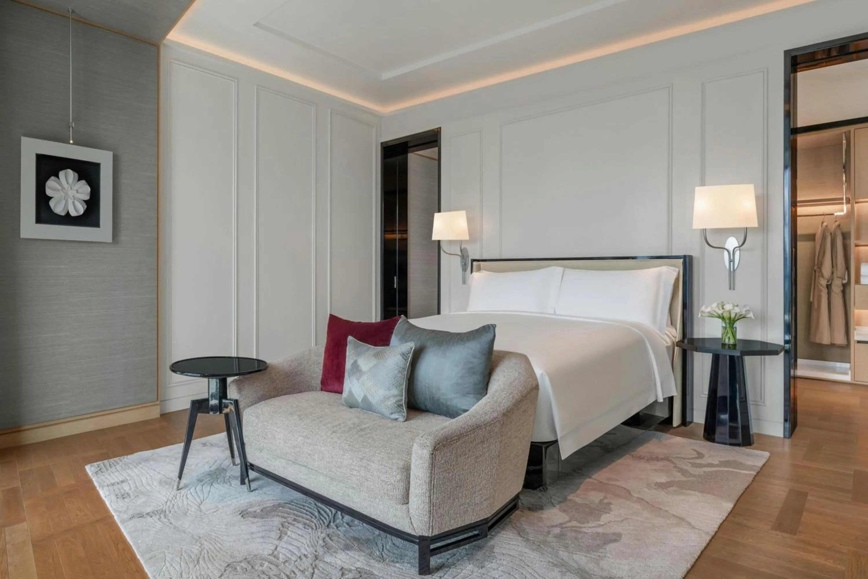 Bedroom, Bed in The Ritz-Carlton, Bangkok