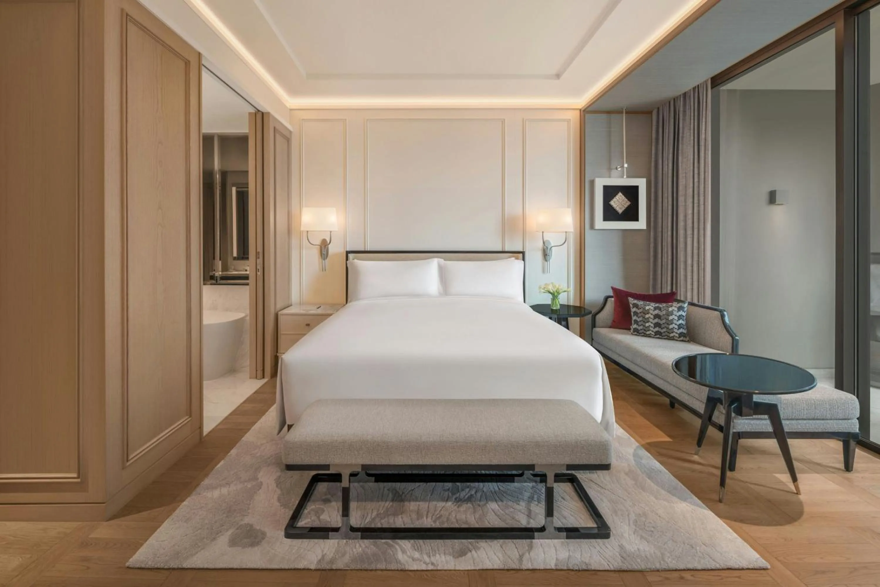 Bedroom, Bed in The Ritz-Carlton, Bangkok