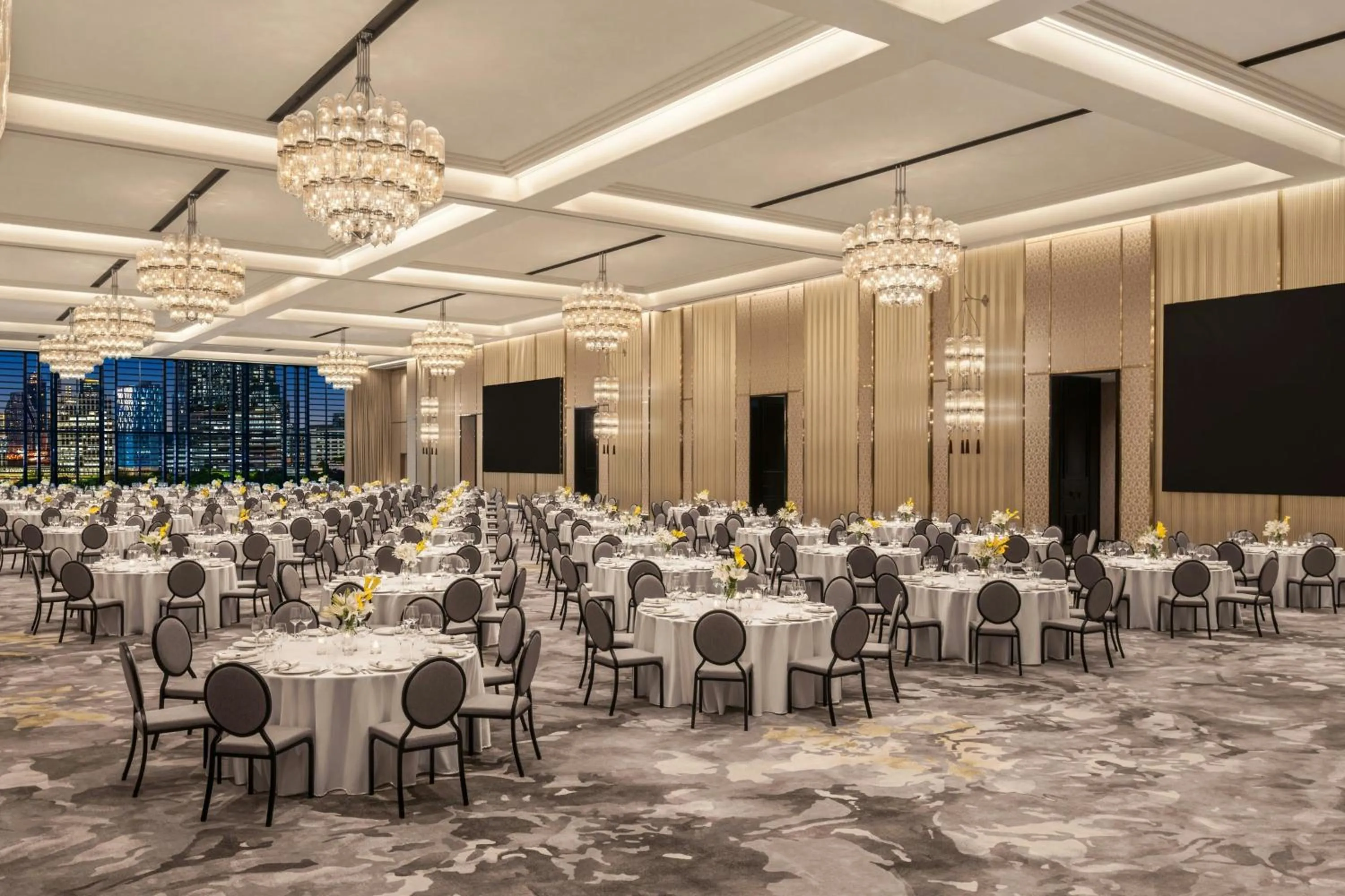 Meeting/conference room in The Ritz-Carlton, Bangkok