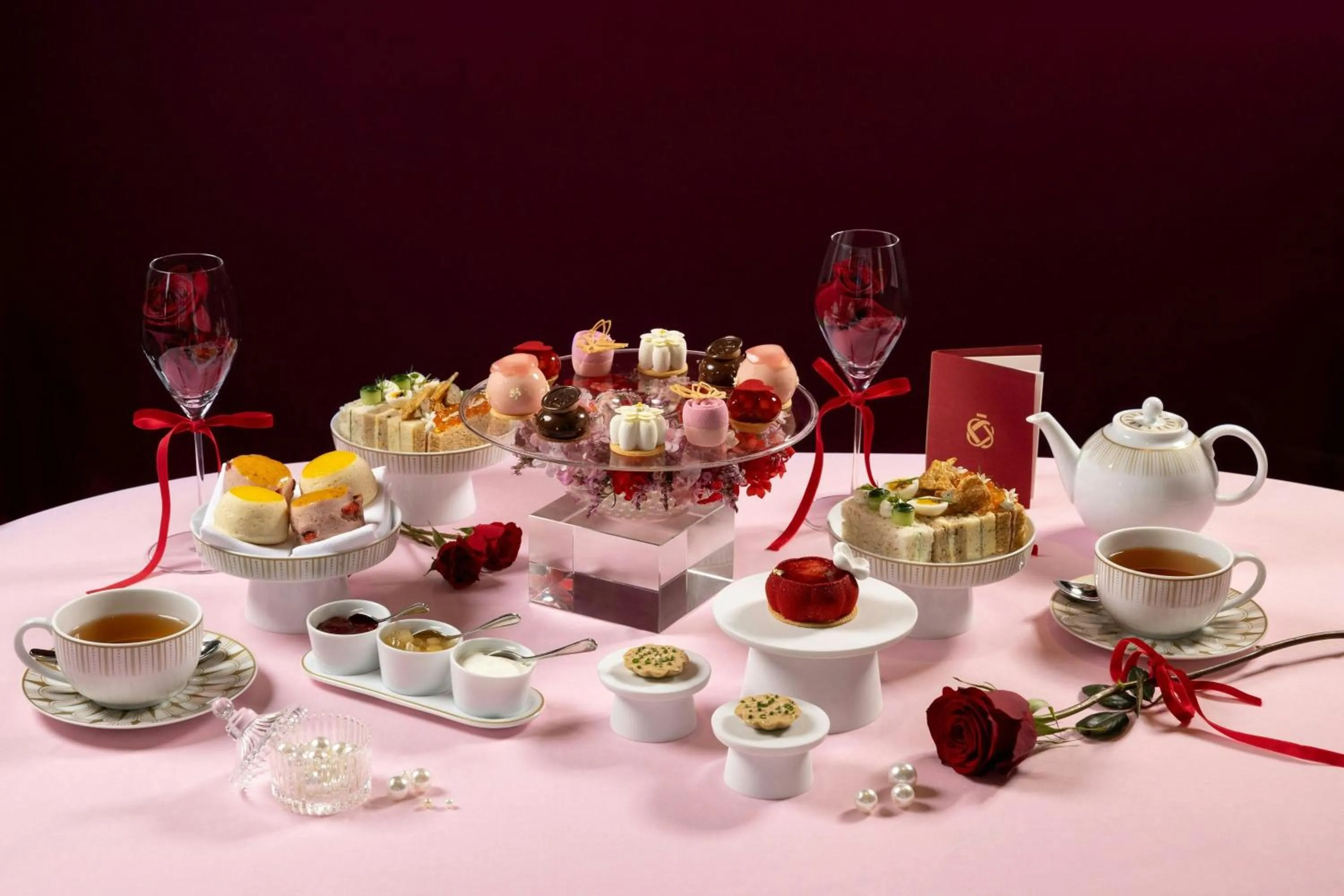 Restaurant/places to eat in The Ritz-Carlton, Bangkok