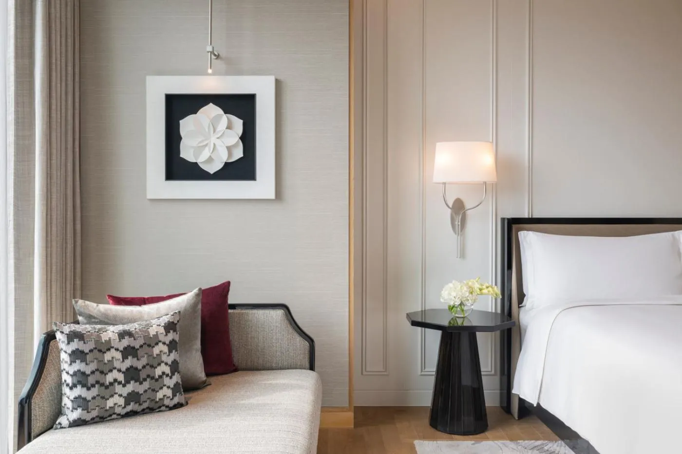 Bedroom, Bed in The Ritz-Carlton, Bangkok