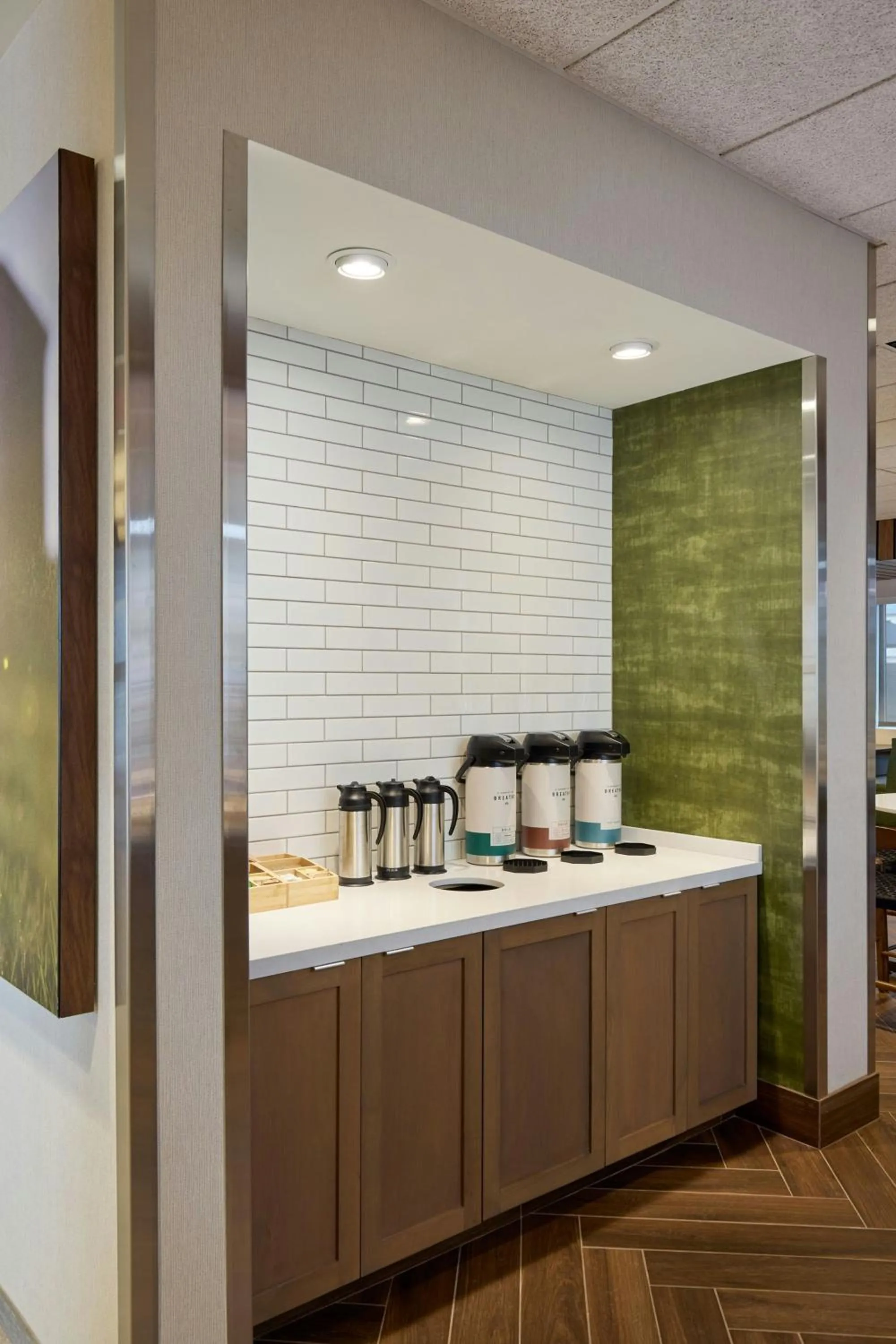 Lounge or bar in Fairfield by Marriott Inn & Suites Salt Lake City Southwest