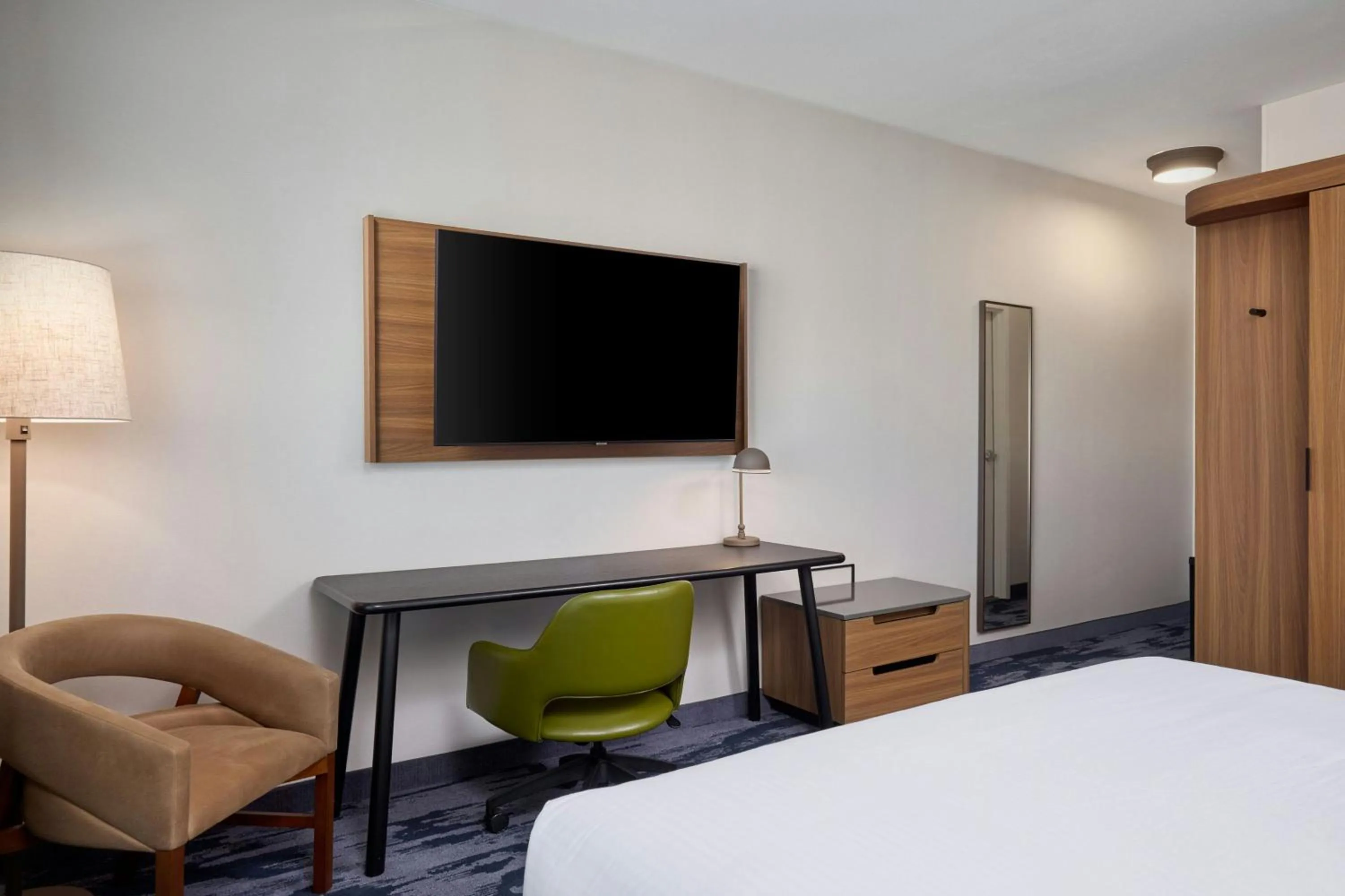 Photo of the whole room, Bed in Fairfield by Marriott Inn & Suites Salt Lake City Southwest
