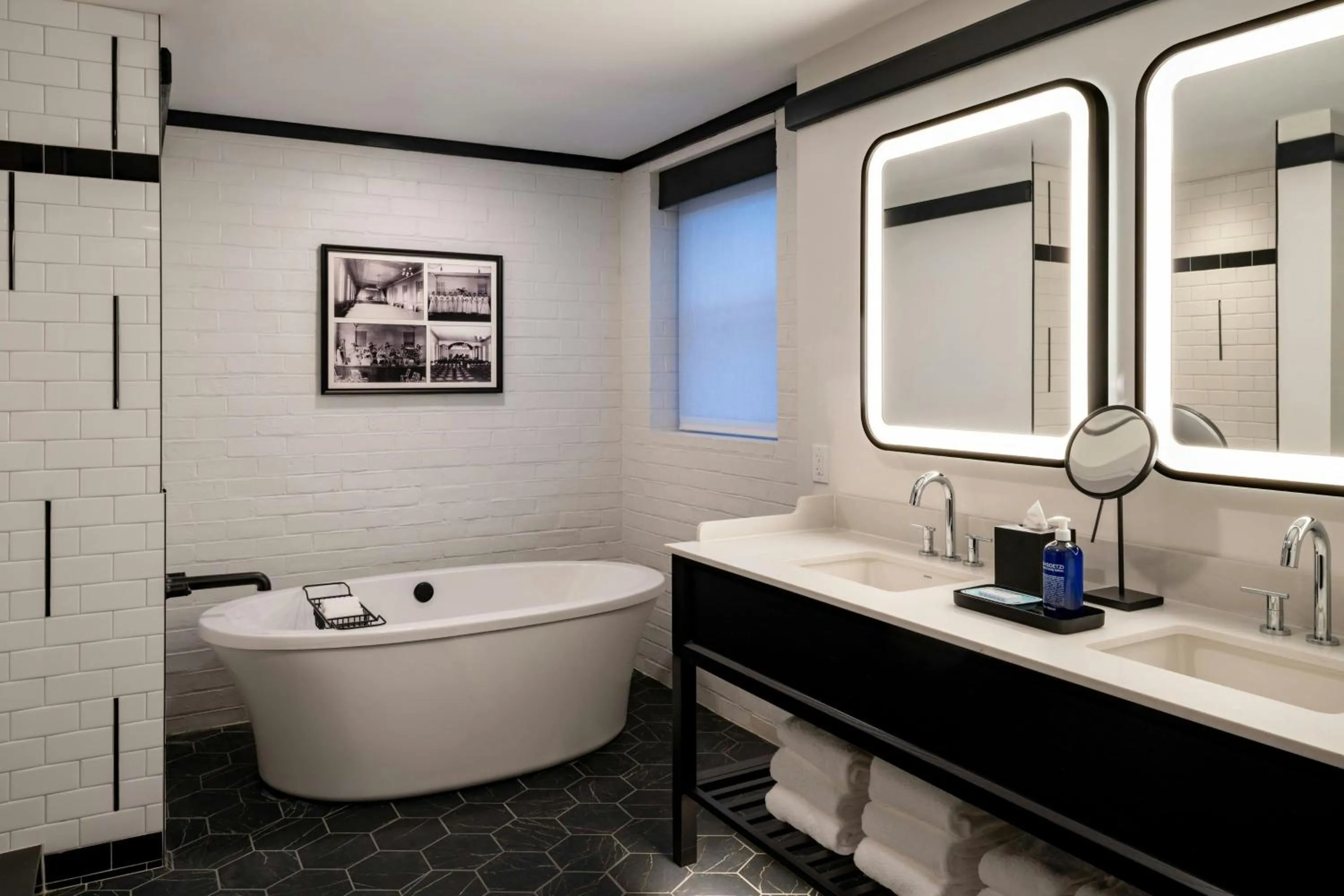 Bathroom in Visitation Hotel Fredrick, a Tribute Portfolio Hotel