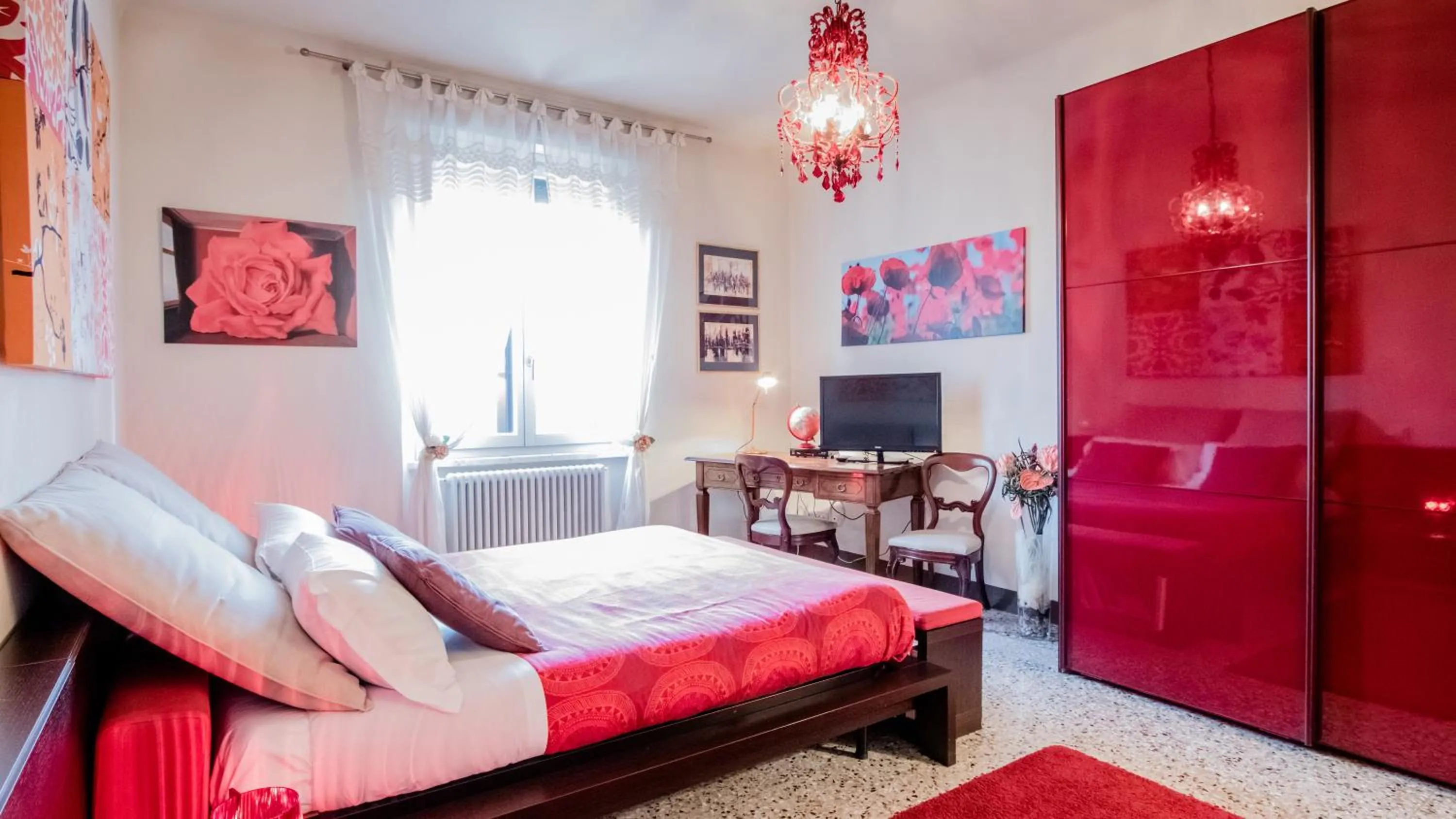 TV and multimedia, Bed in B&B Guerrazzi