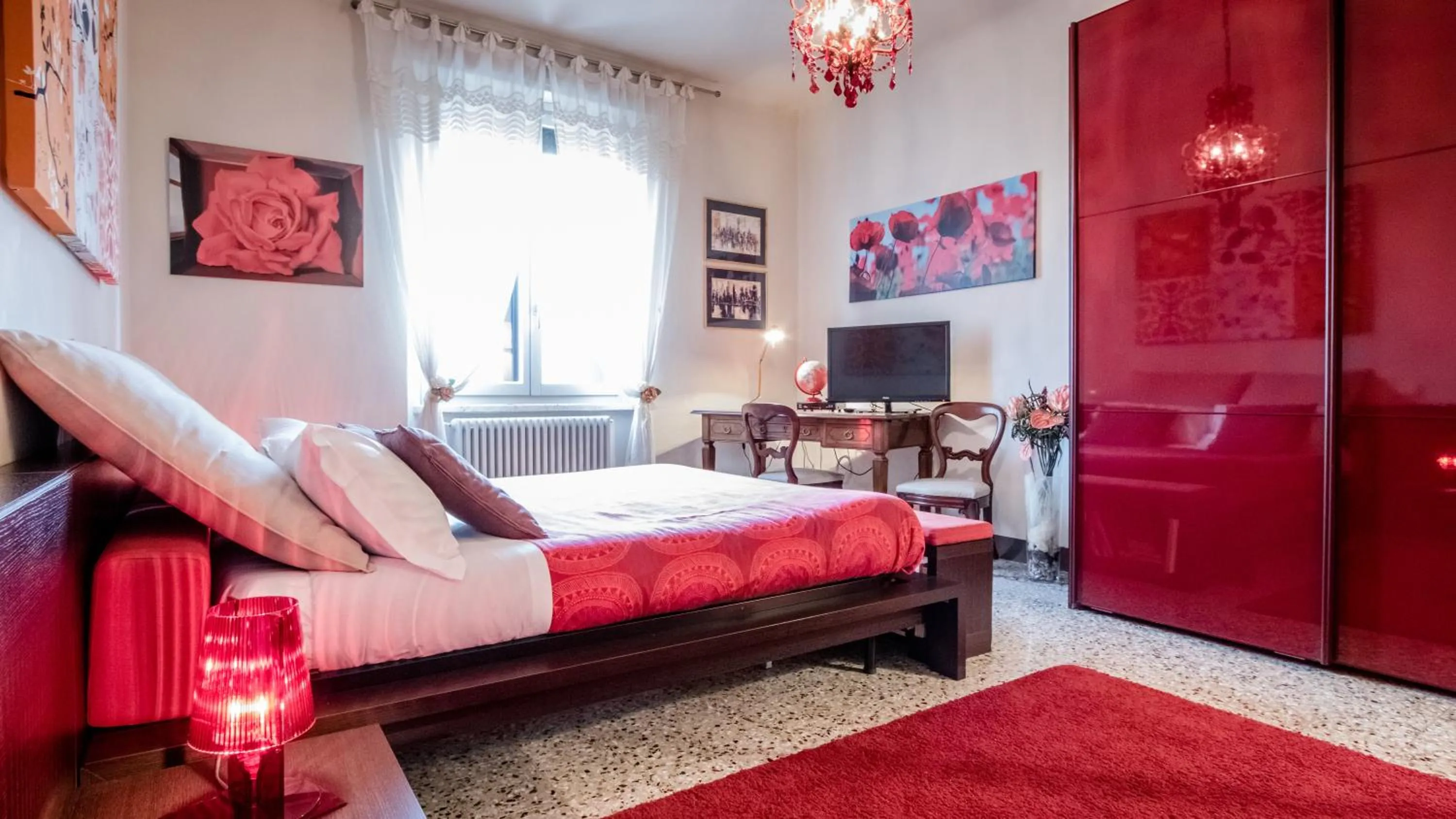 Photo of the whole room, Bed in B&B Guerrazzi