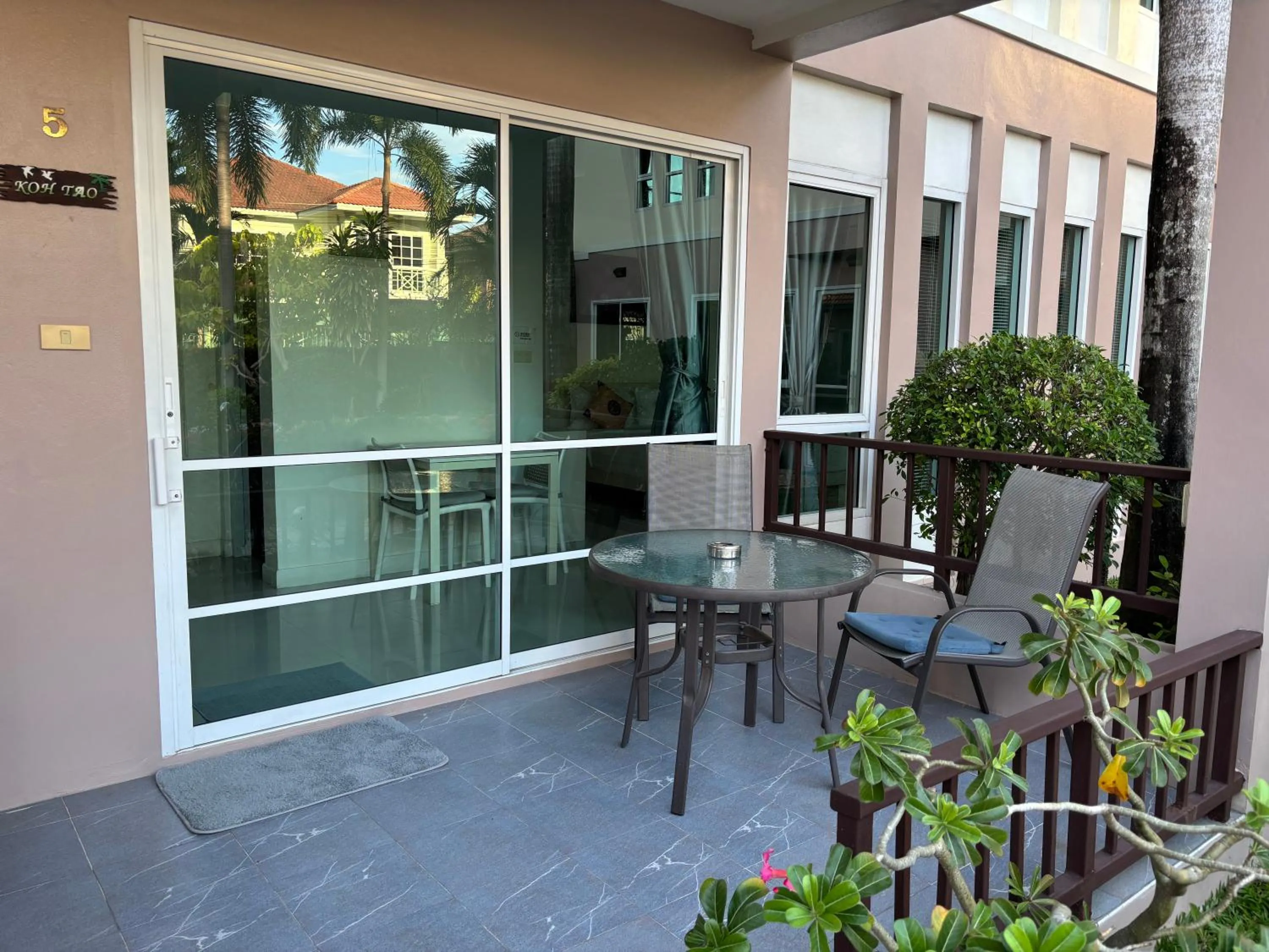 DX group hotel- abani hotel