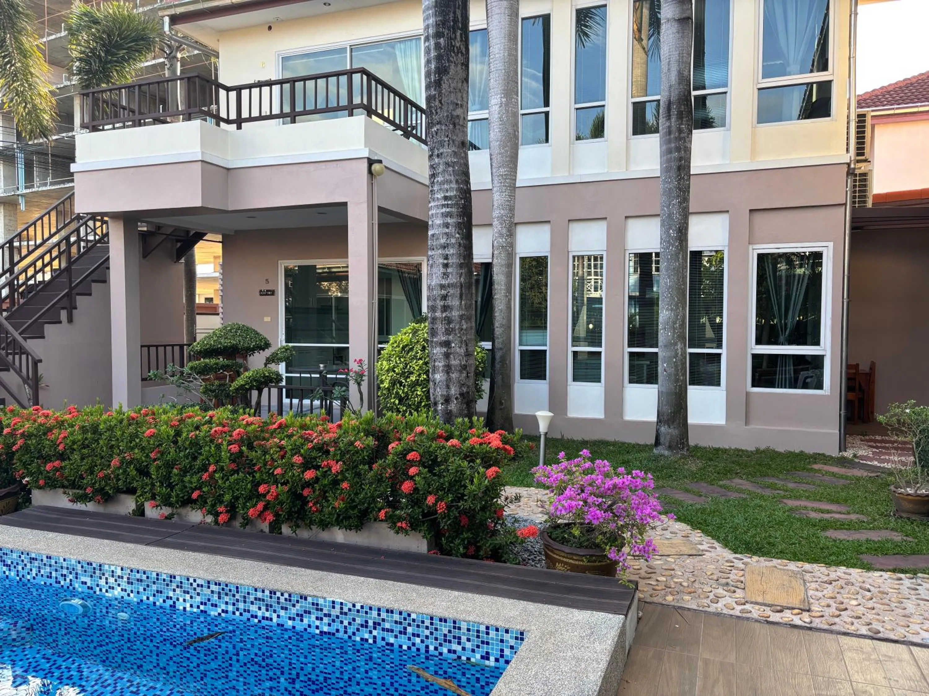 DX group hotel- abani hotel