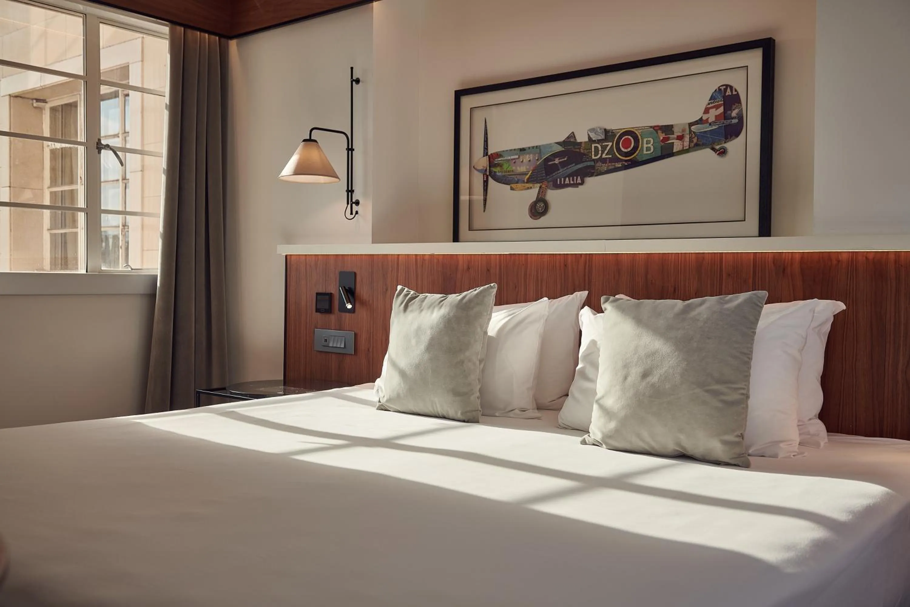 Bed in The Level at Melia White House