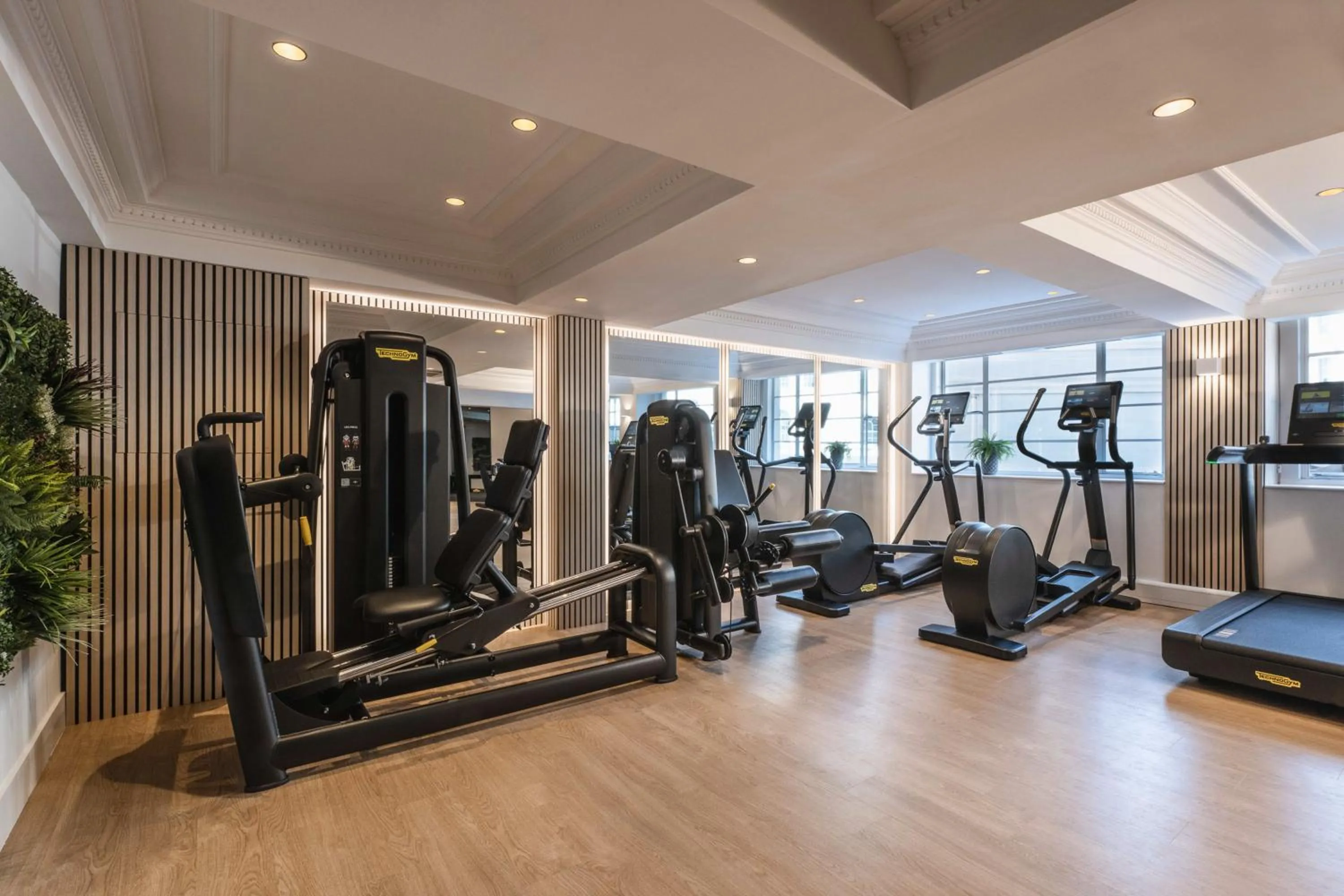 Fitness centre/facilities in The Level at Melia White House