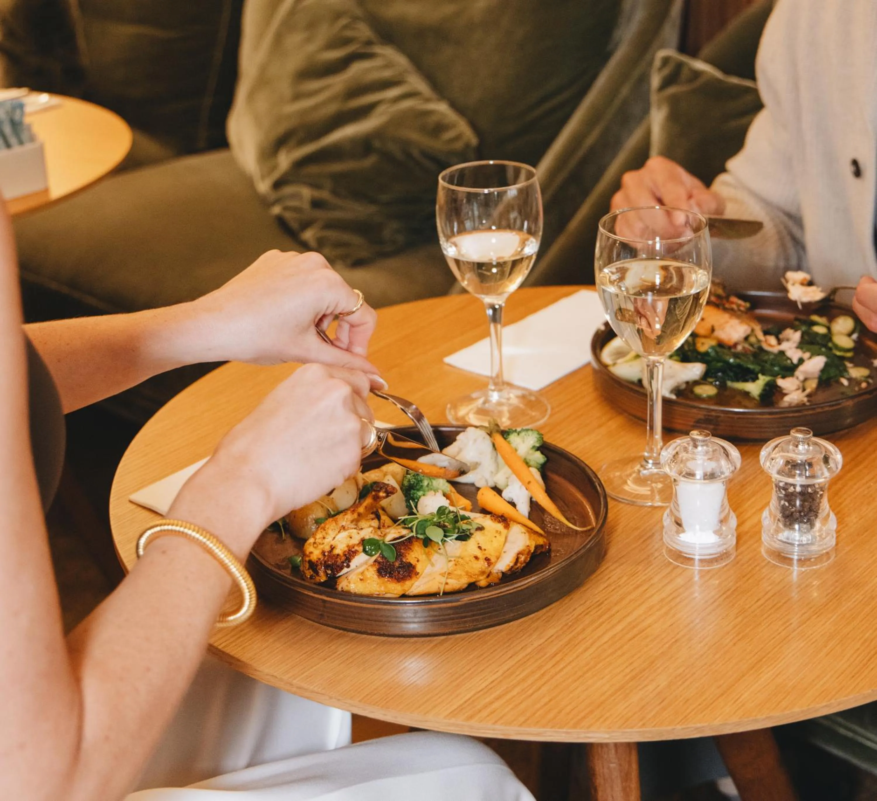 People in The Level at Melia White House