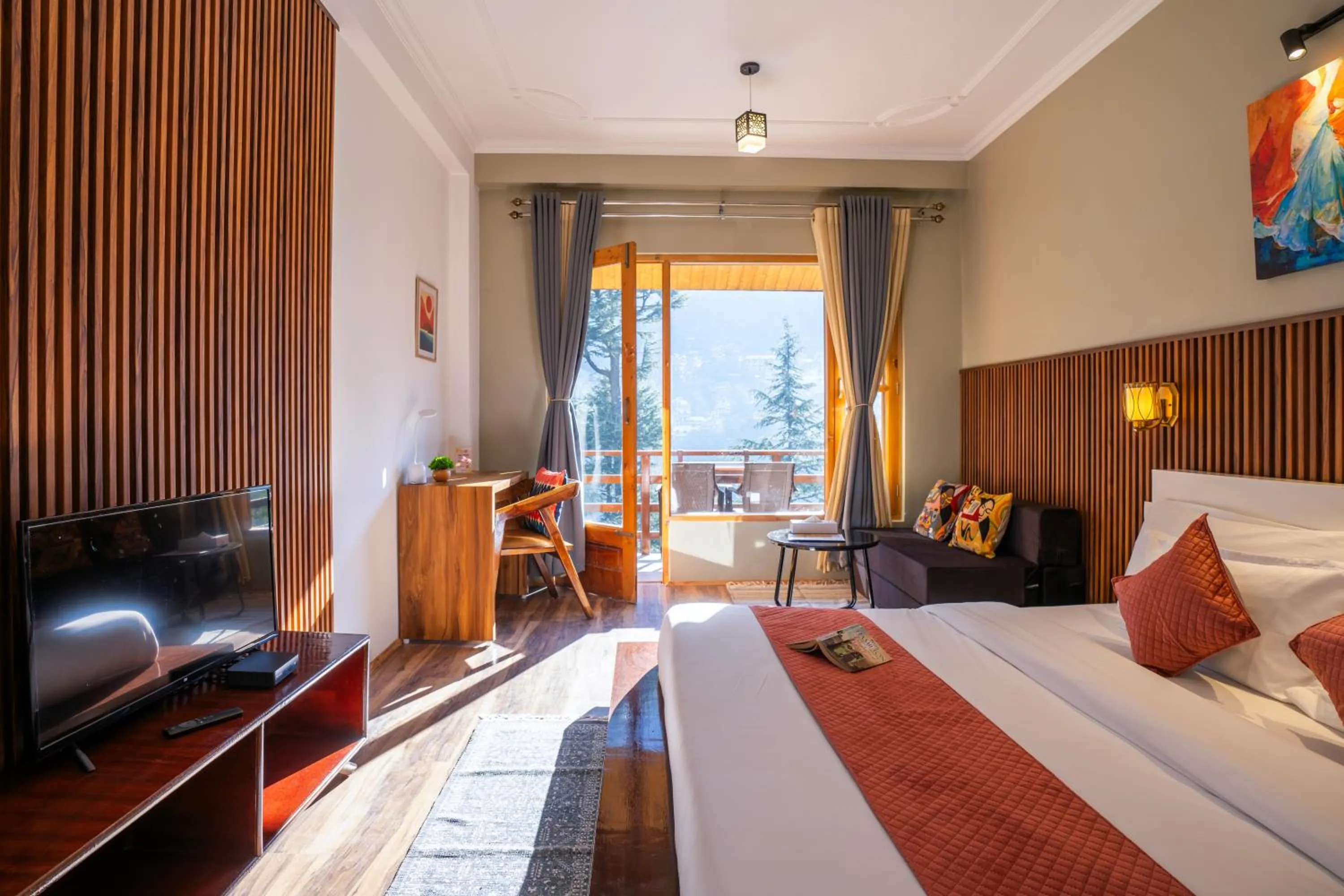 Photo of the whole room, Bed in Alt Life Manali, Old Manali