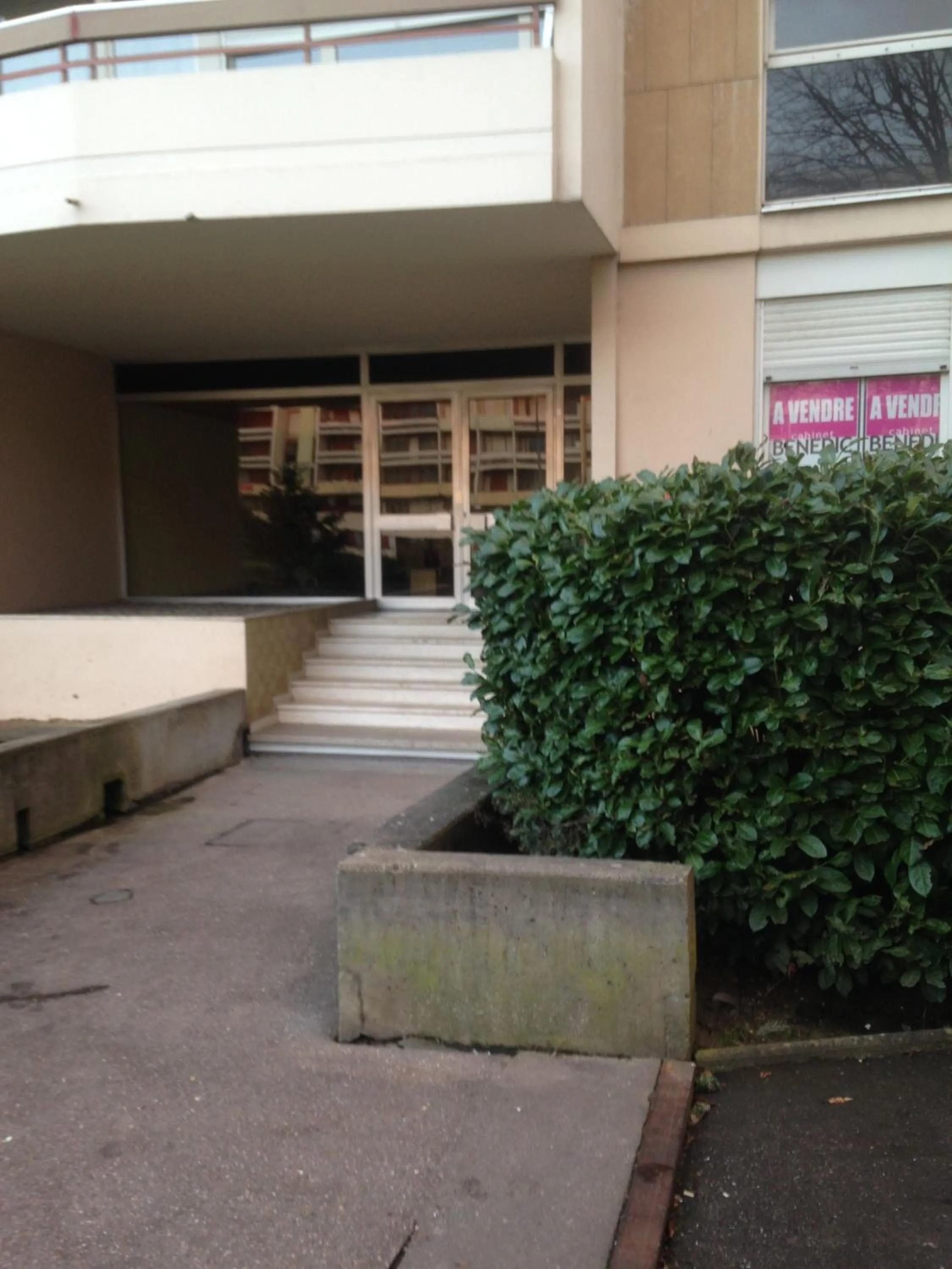 Street view in Résidence ST Clément