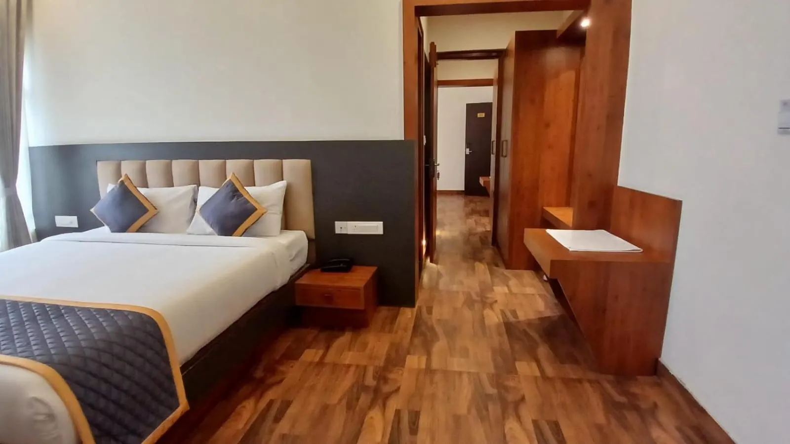 Bed in PPH Living Rajathagiri Palace Premium Rooms