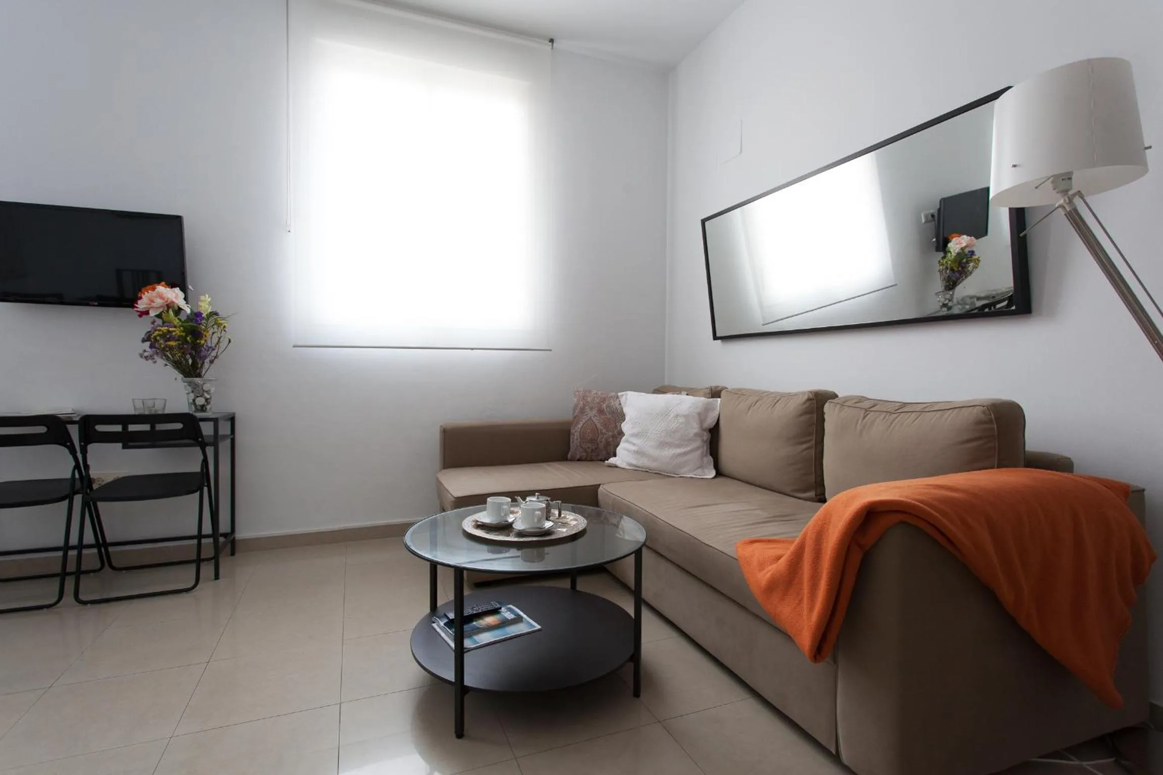 Living room in Apartamentos Diaber San Leandro