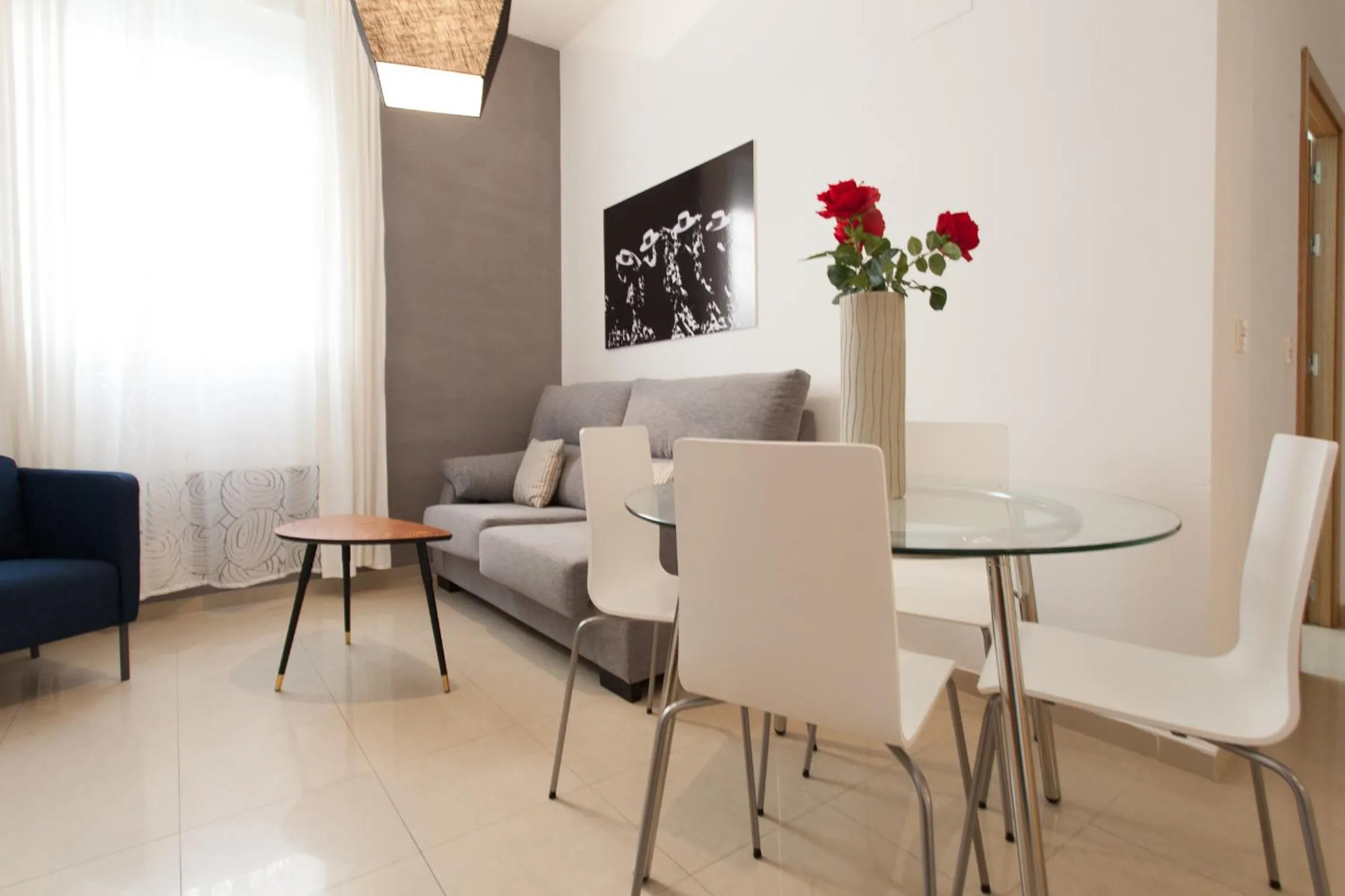 Living room in Apartamentos Diaber San Leandro
