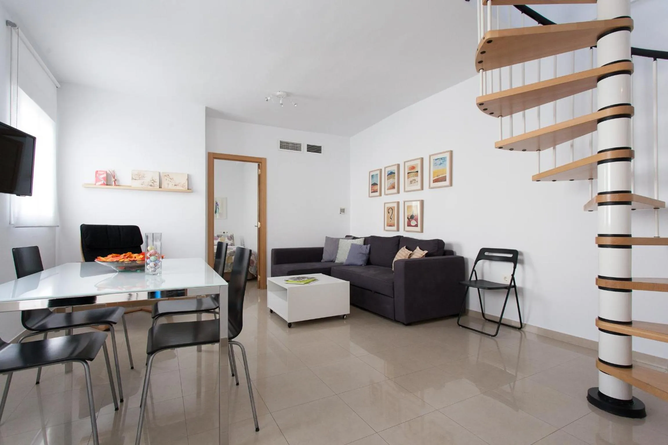 Living room in Apartamentos Diaber San Leandro