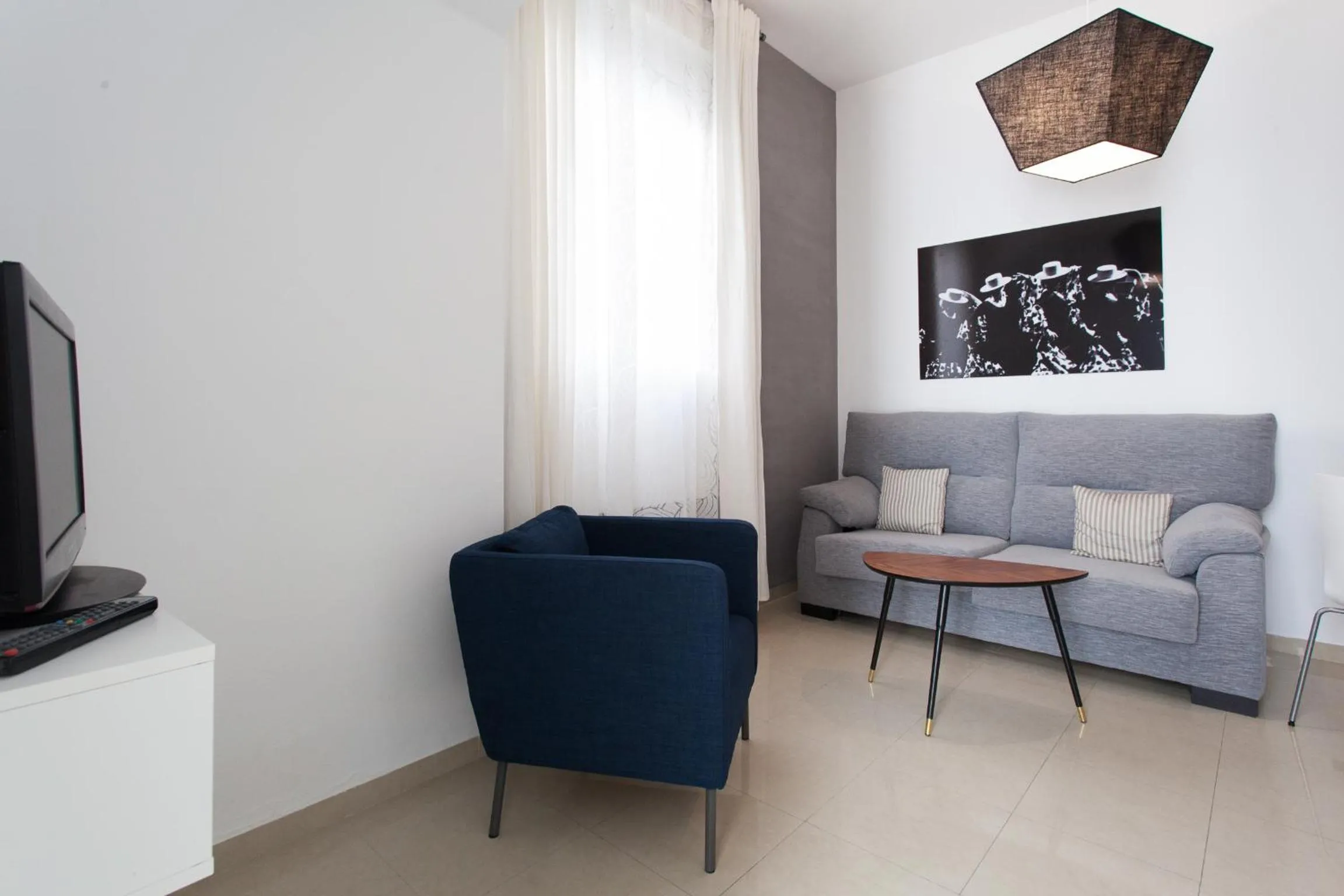 Living room in Apartamentos Diaber San Leandro