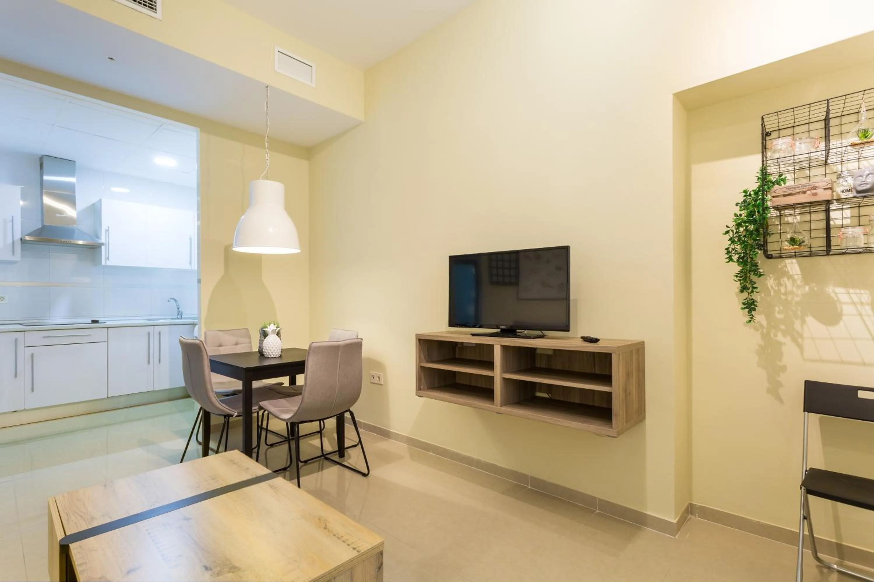 Photo of the whole room in Apartamentos Diaber San Leandro