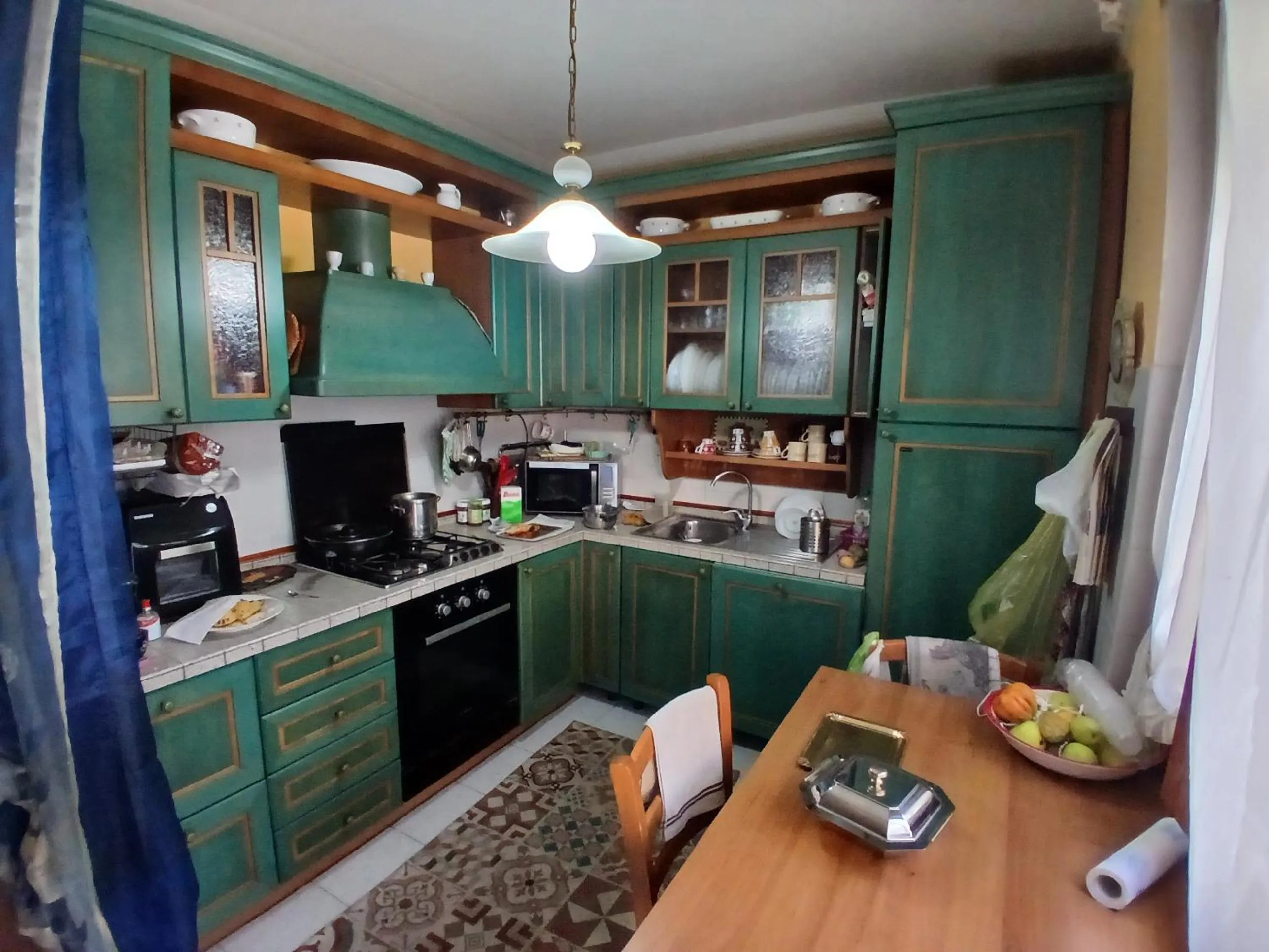 Dining area in Il Melograno B&B with private bathrooms