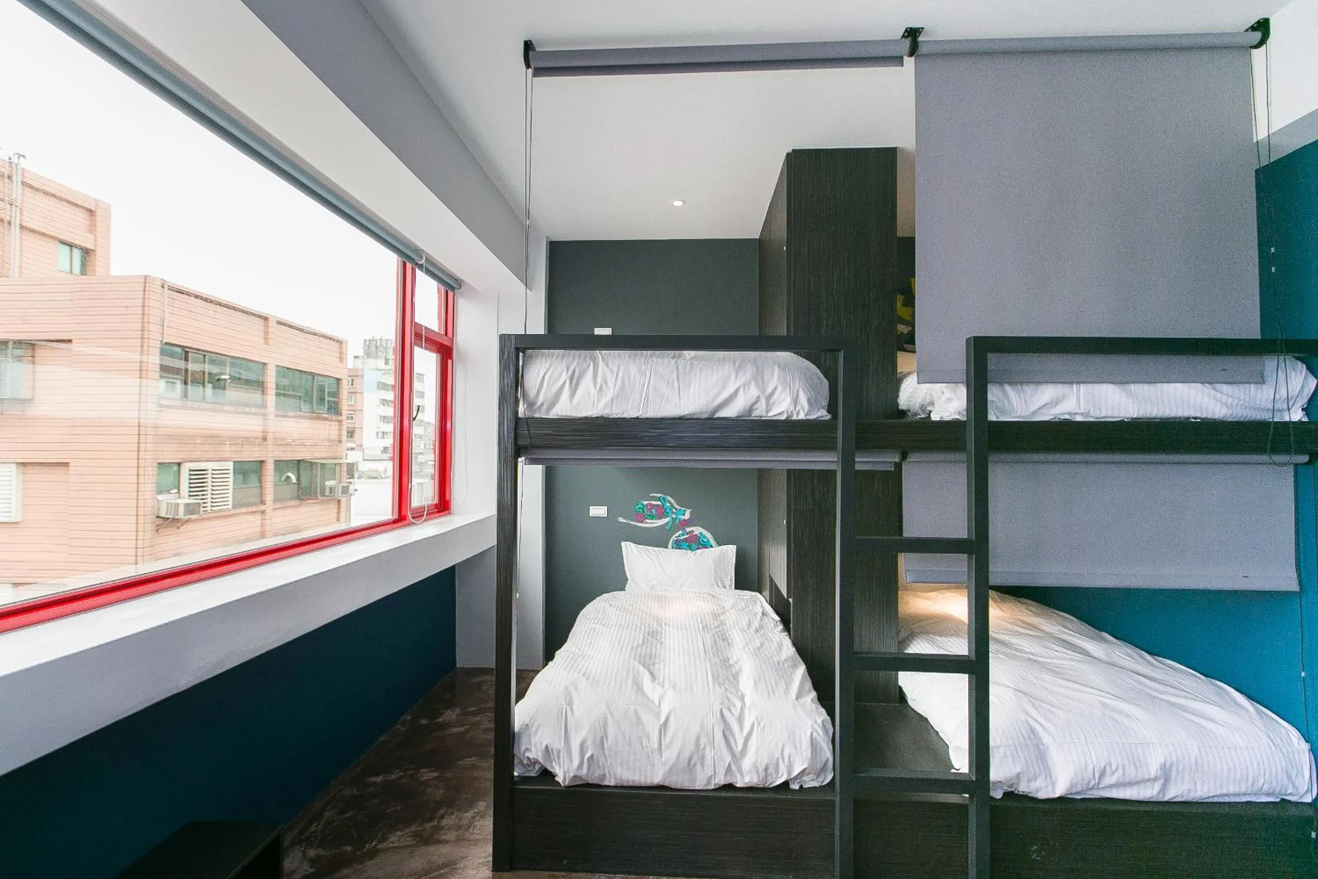 bunk bed in Arch Inn