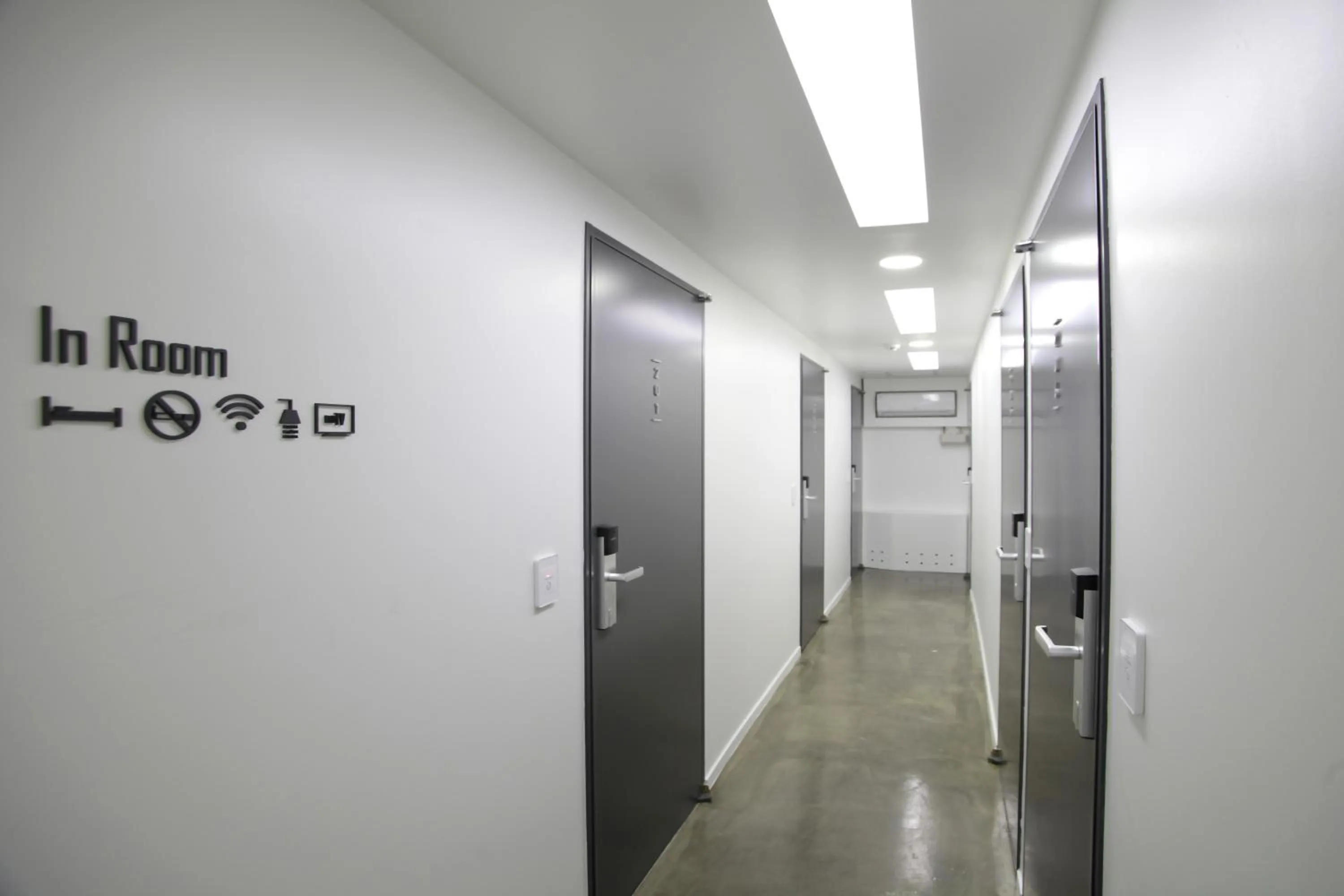 Decorative detail in K-Guesthouse Dongdaemun Premium 2