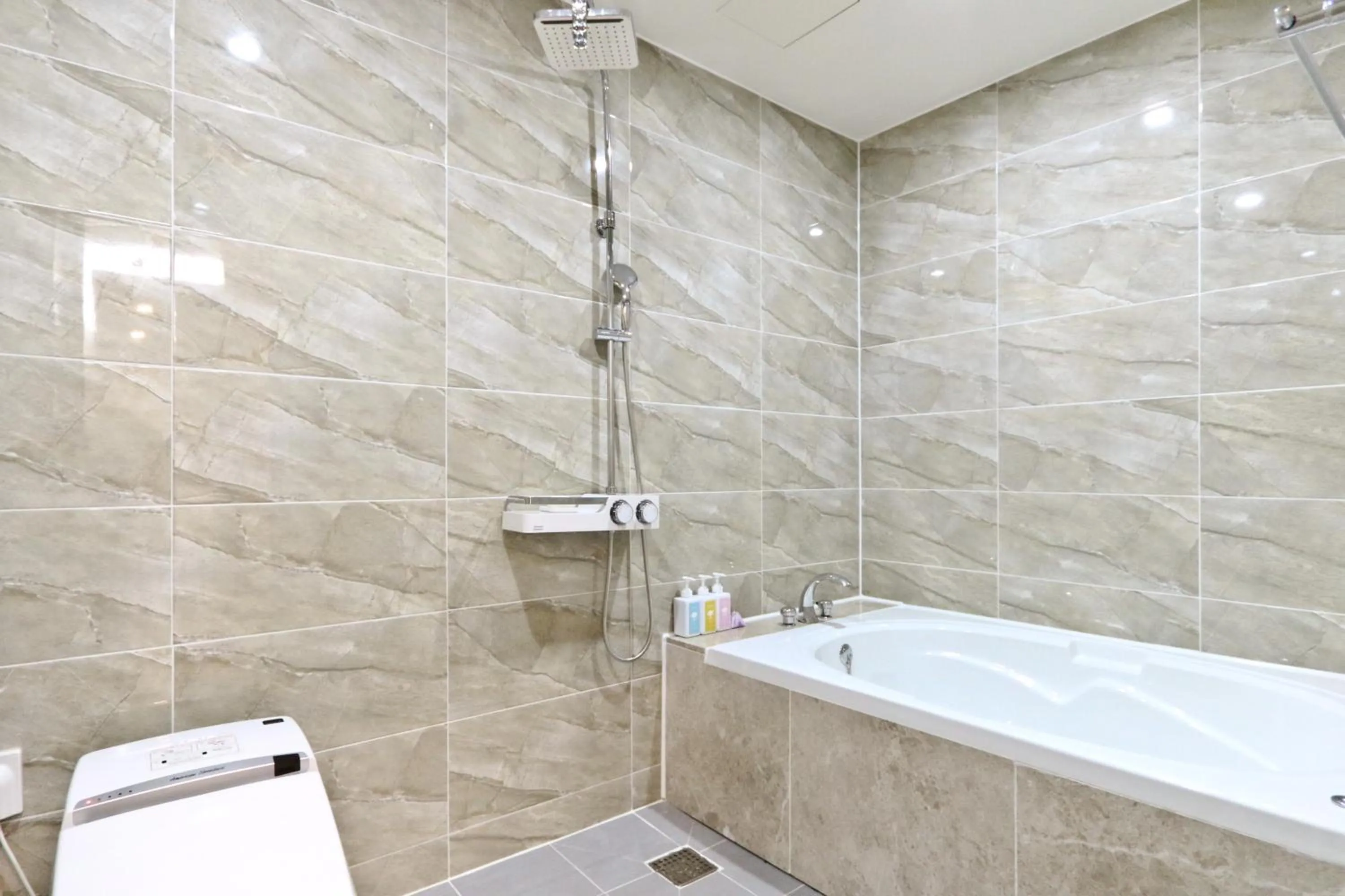 Bathroom in Hotel Home