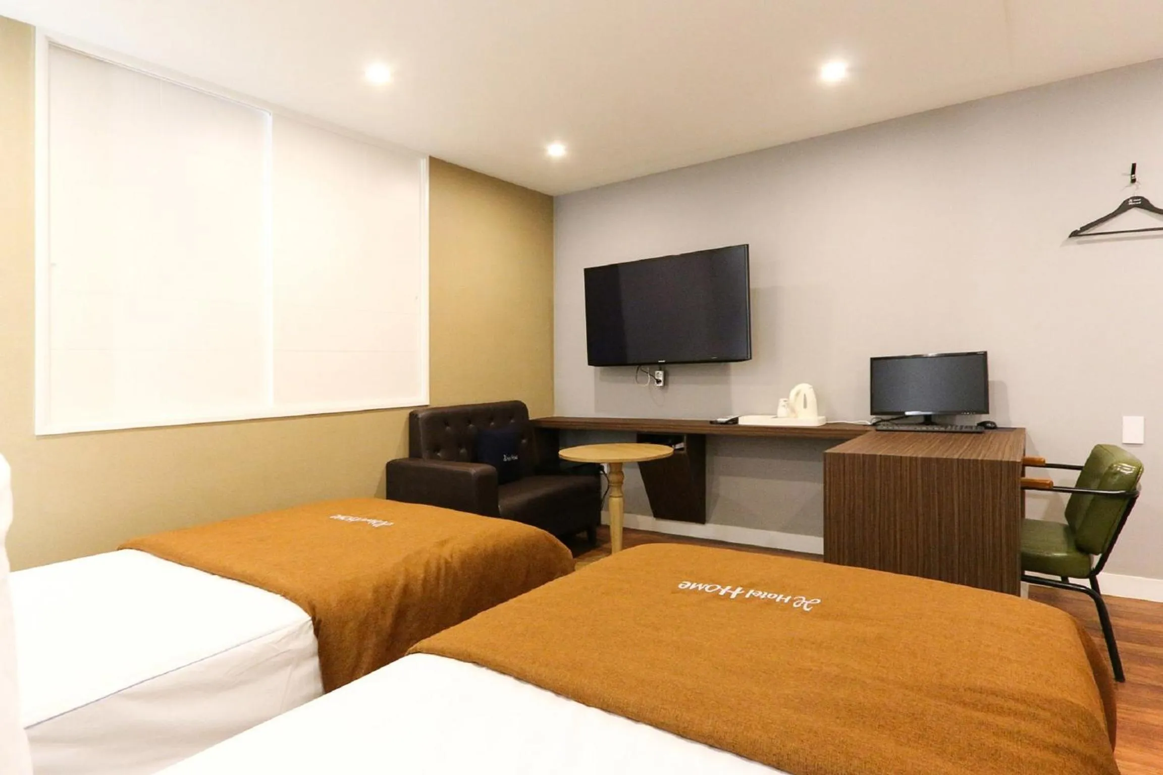 TV and multimedia, Bed in Hotel Home