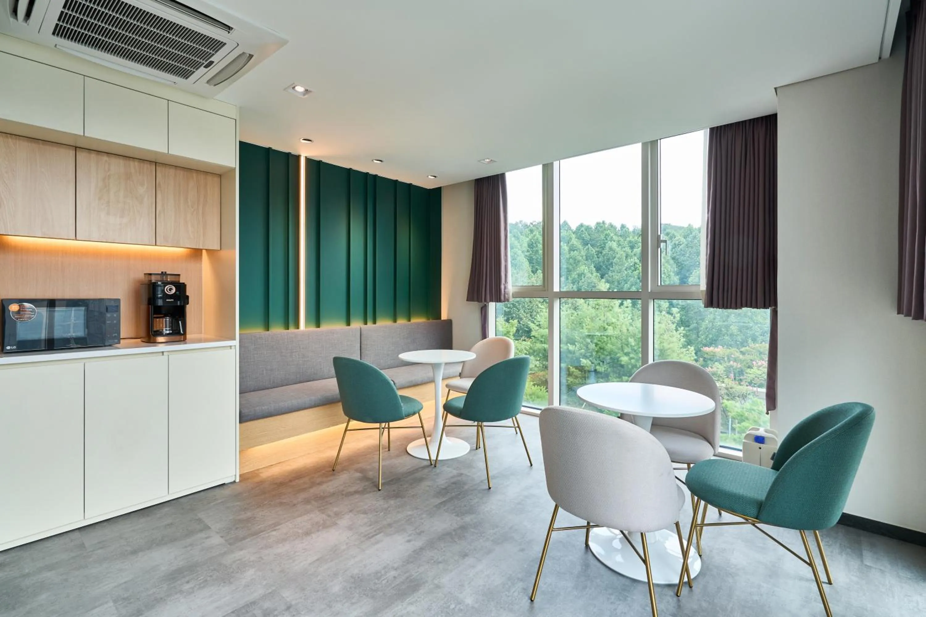 Area and facilities in Hotel Square Ansan