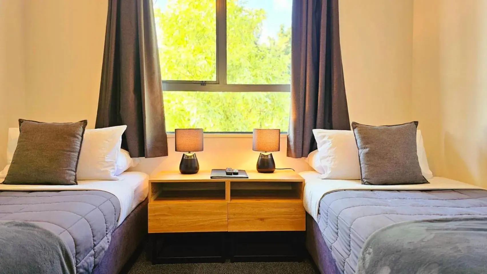 Bed in Wild Kea Lodge Franz Josef Bed in Wild Kea Lodge Franz Josef