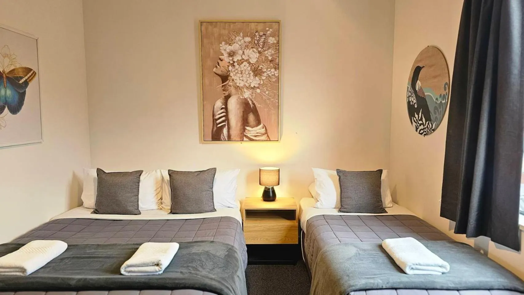 Bed in Wild Kea Lodge Franz Josef