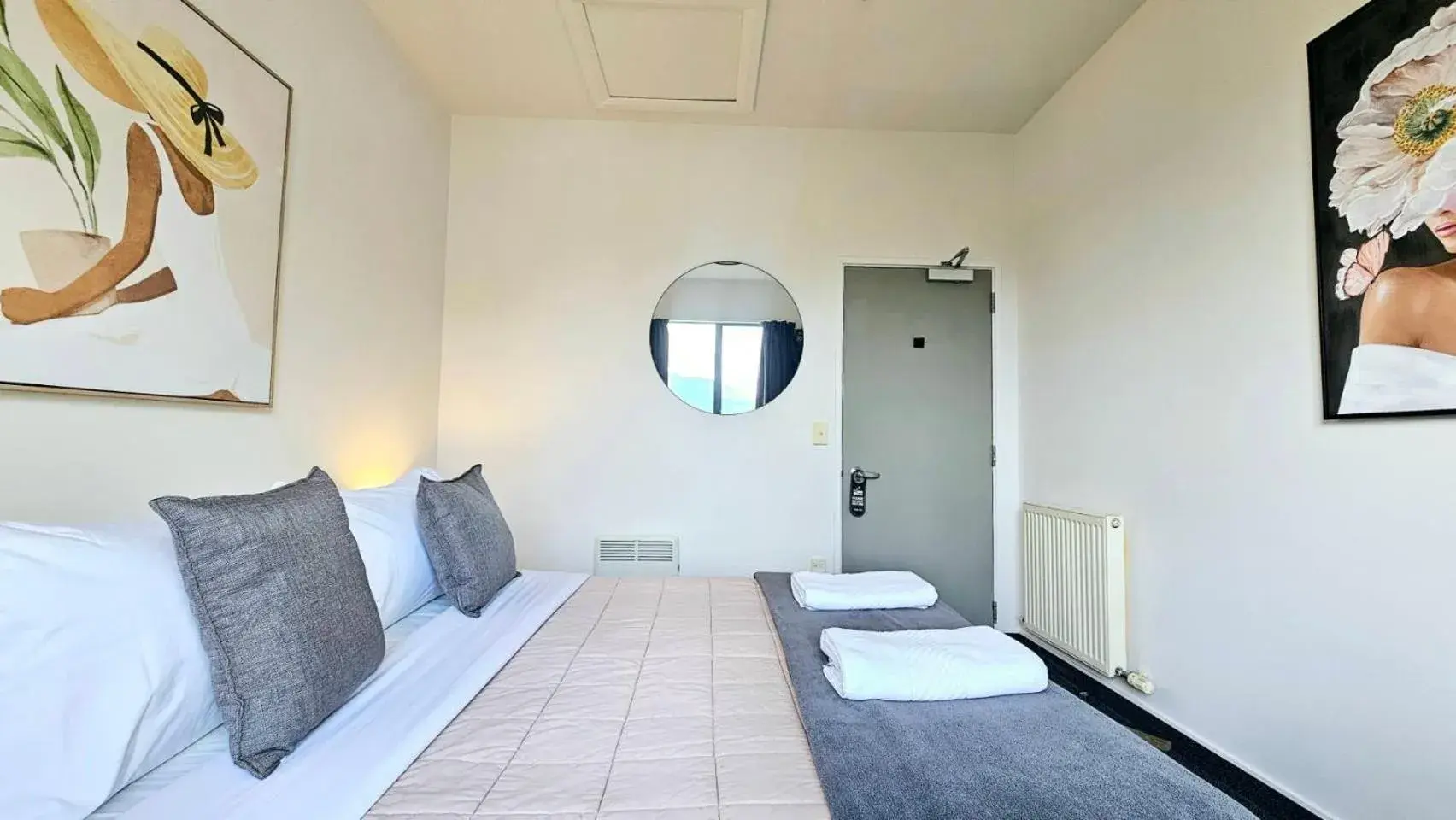 Bed in Wild Kea Lodge Franz Josef Bed in Wild Kea Lodge Franz Josef