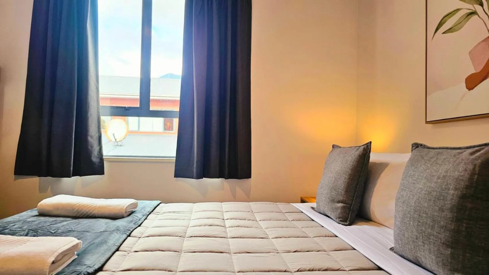 Bed in Wild Kea Lodge Franz Josef