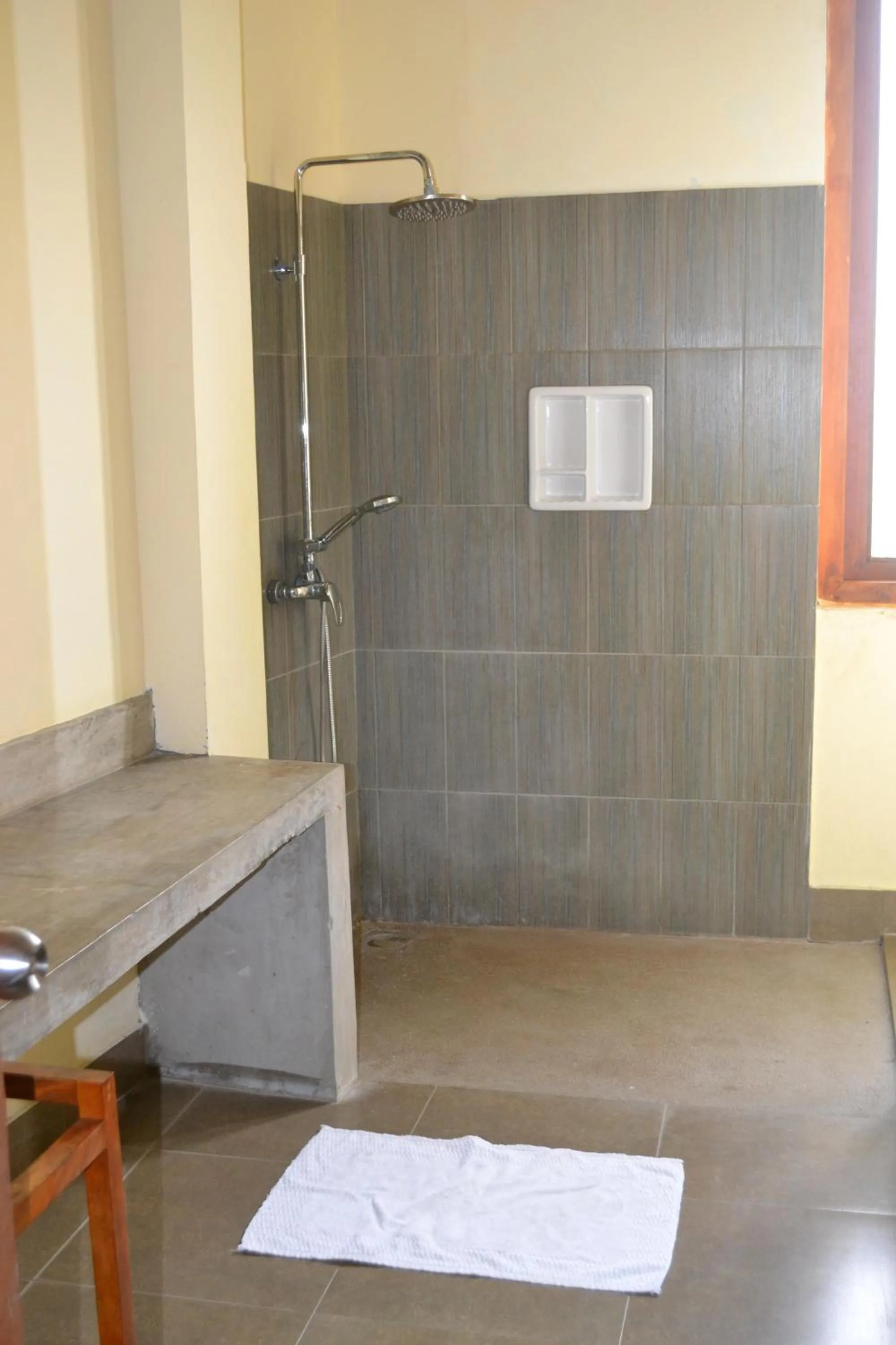 Bathroom in Giman Free Beach Resort Pasikuda
