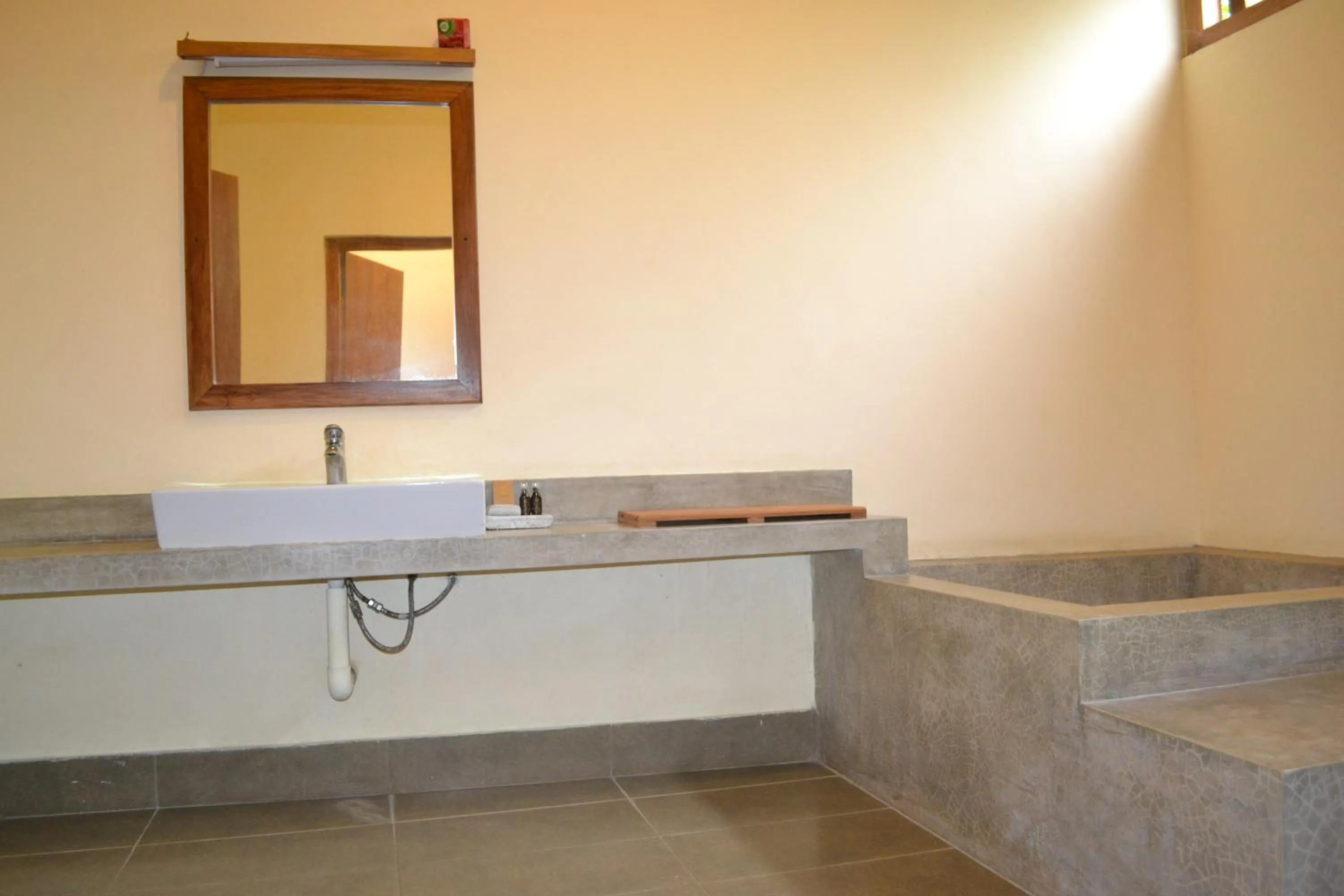 Bathroom in Giman Free Beach Resort Pasikuda