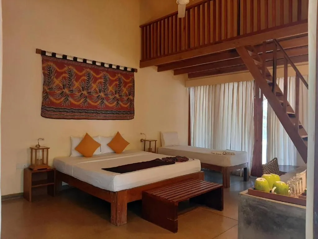 Deluxe Double Room with Sea View in Giman Free Beach Resort Pasikuda