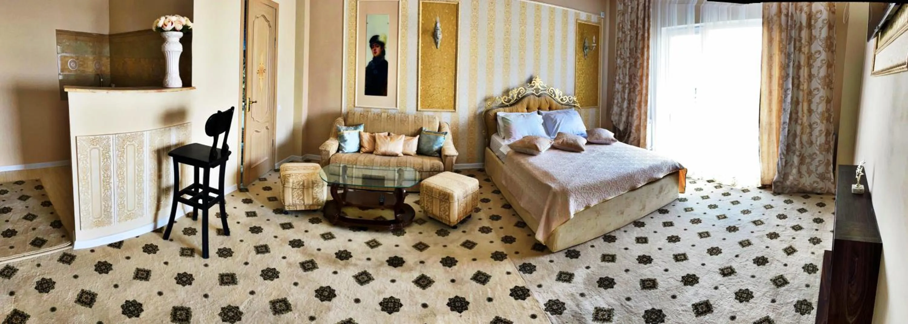 Bed in Diamond Hotel